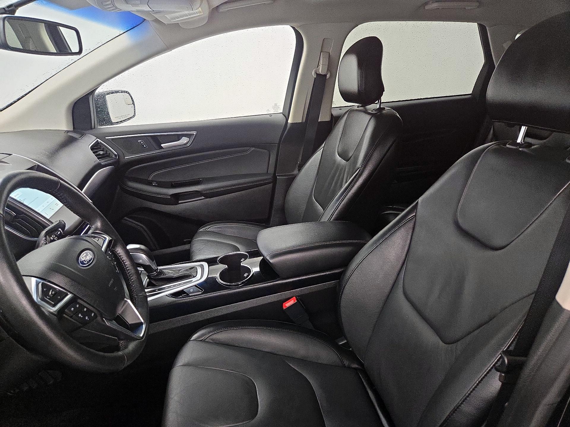 Thumbnail: 2018 Ford Edge - 11