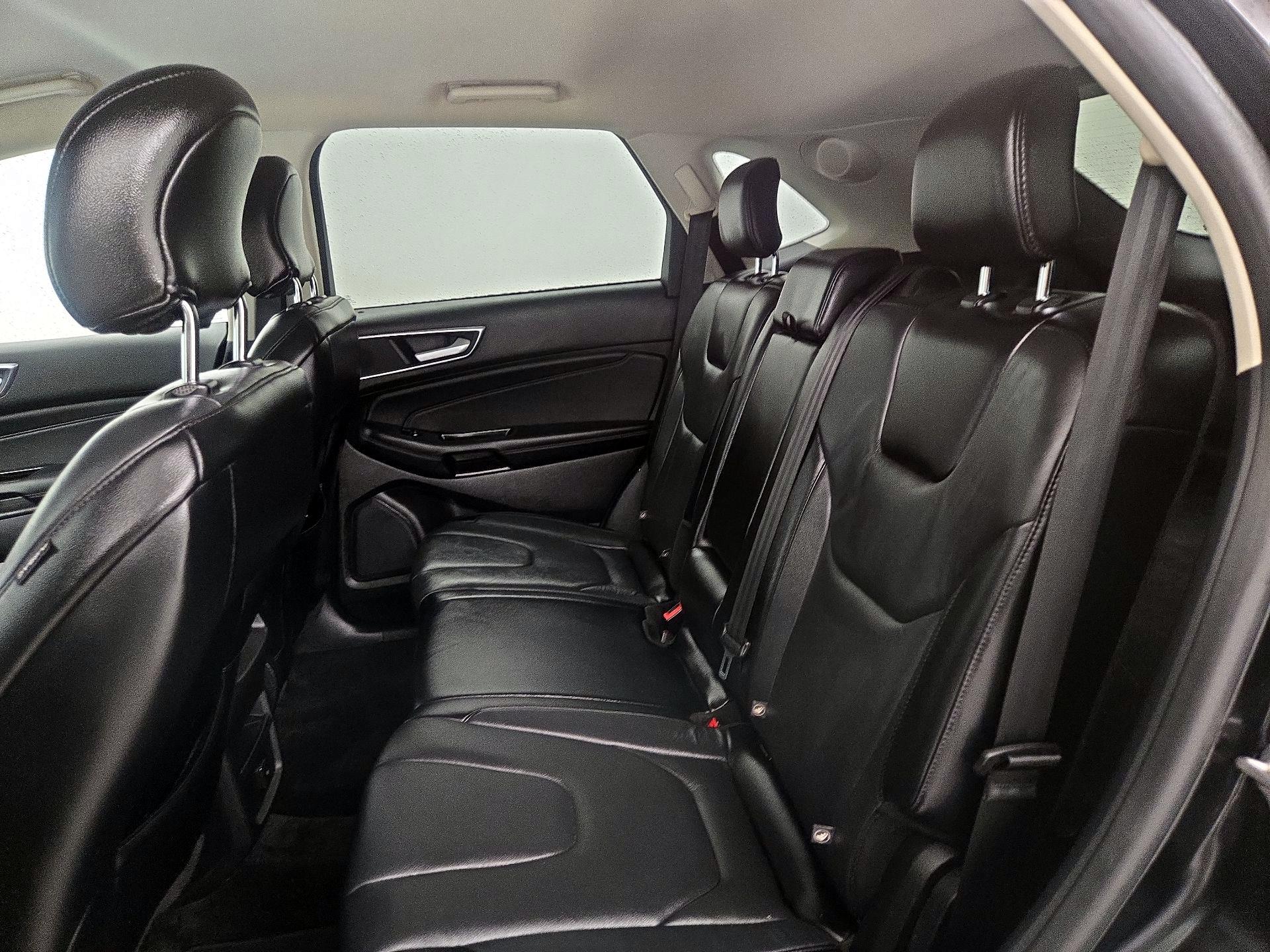 Thumbnail: 2018 Ford Edge - 19