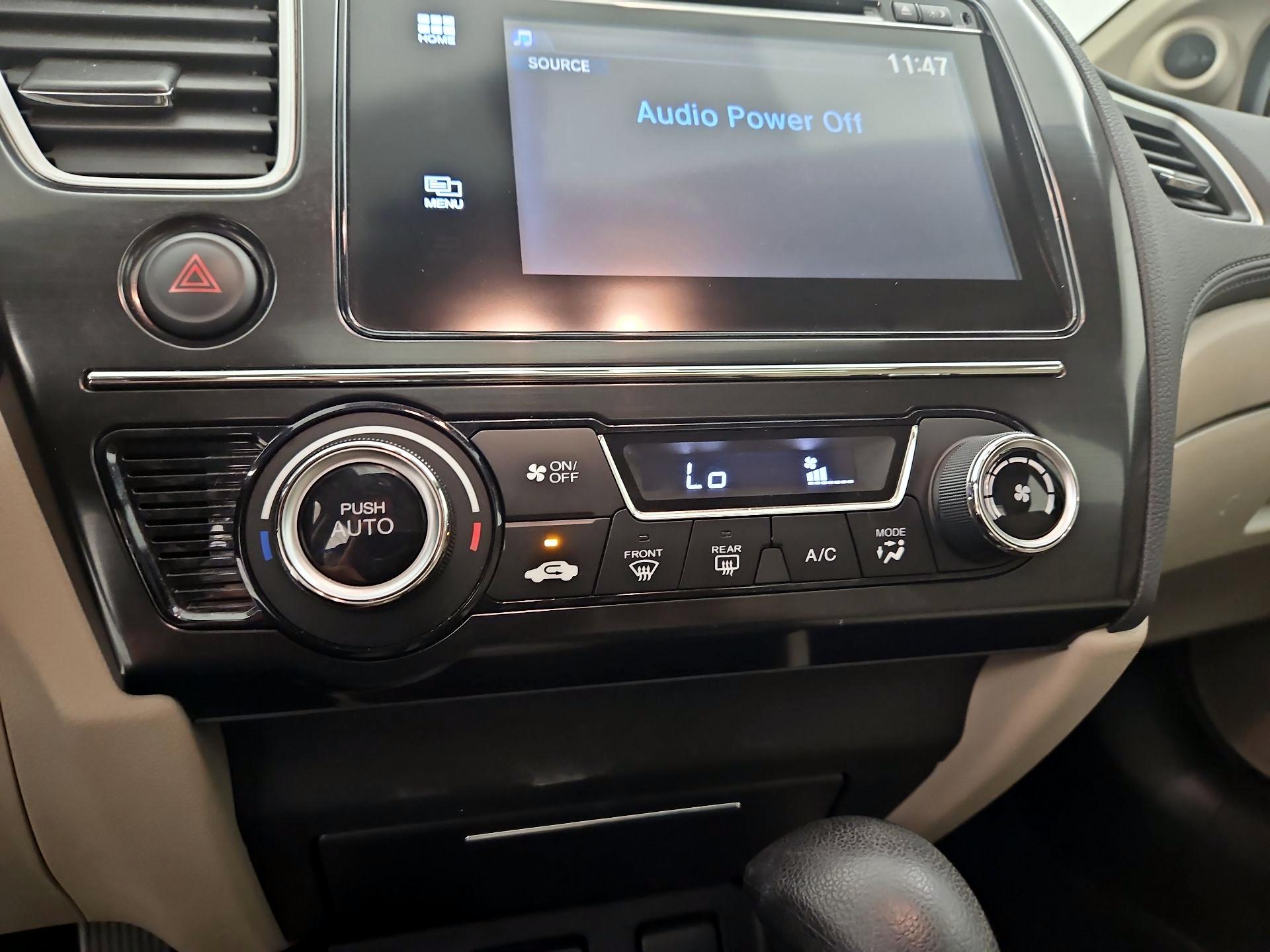 Thumbnail: 2015 Honda Civic - 15