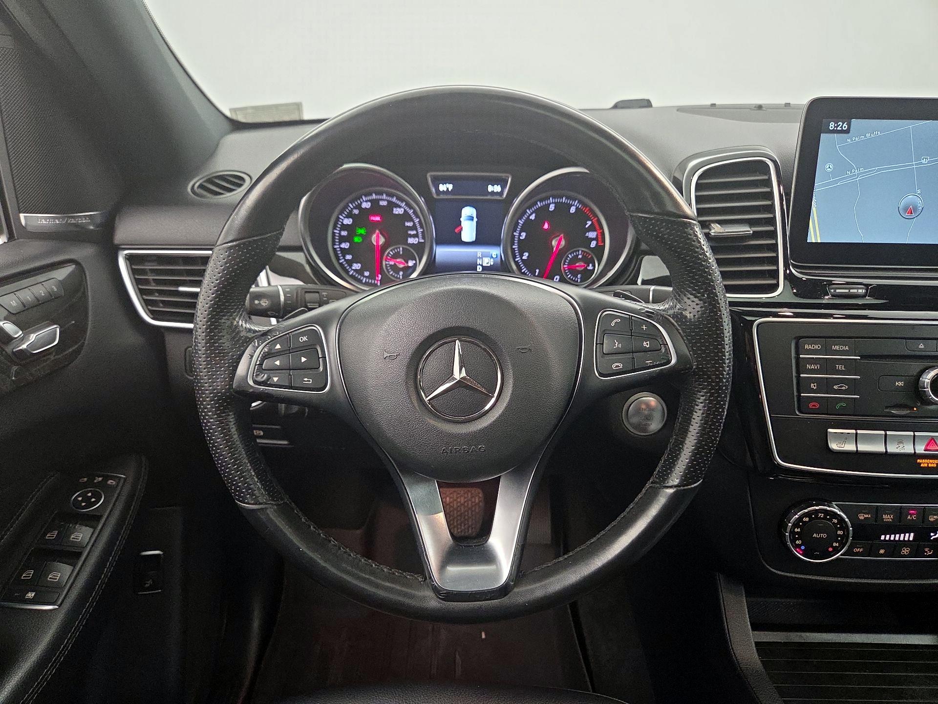 Thumbnail: 2017 Mercedes-Benz GLE - 10