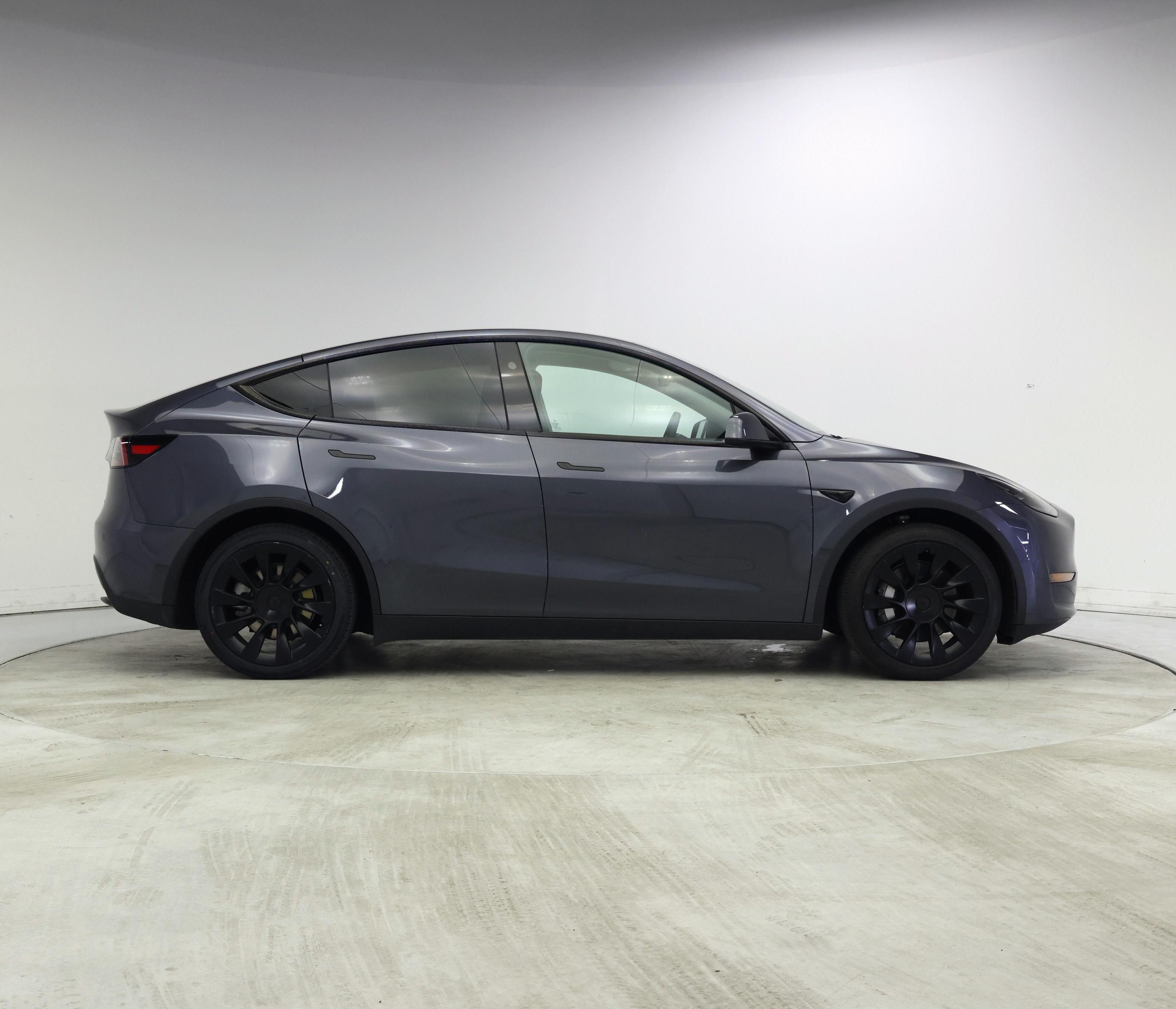 Thumbnail: 2023 Tesla Model Y - 7