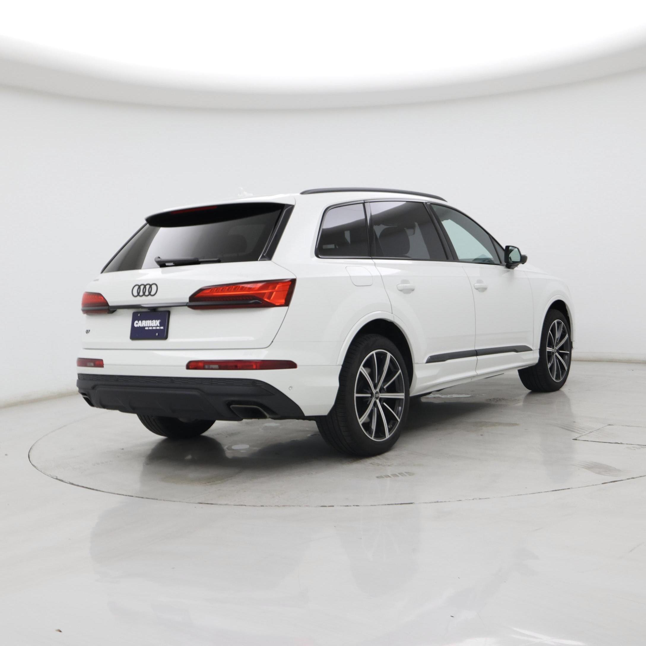 Thumbnail: 2025 Audi Q7 - 8