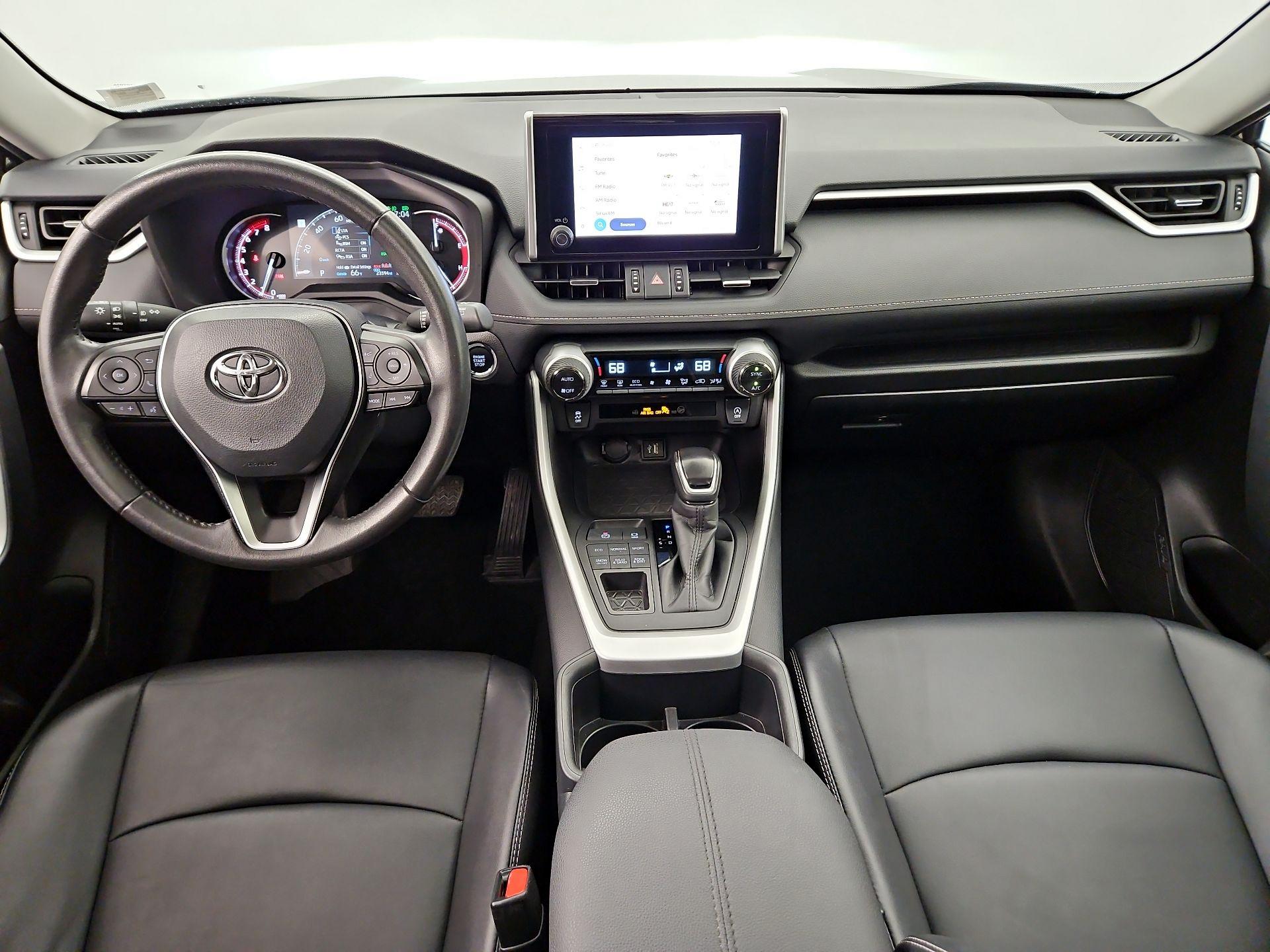 Thumbnail: 2025 Toyota RAV4 - 9
