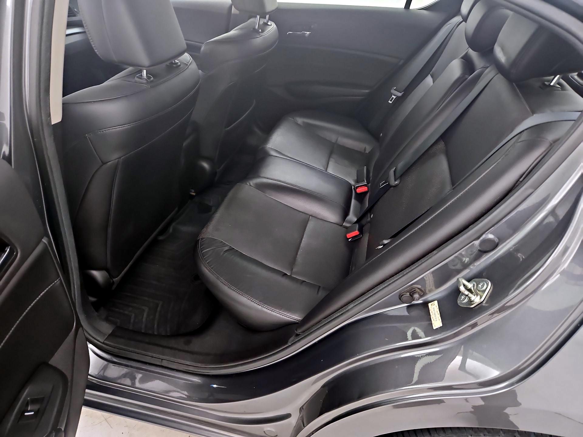 Thumbnail: 2014 Acura ILX - 20