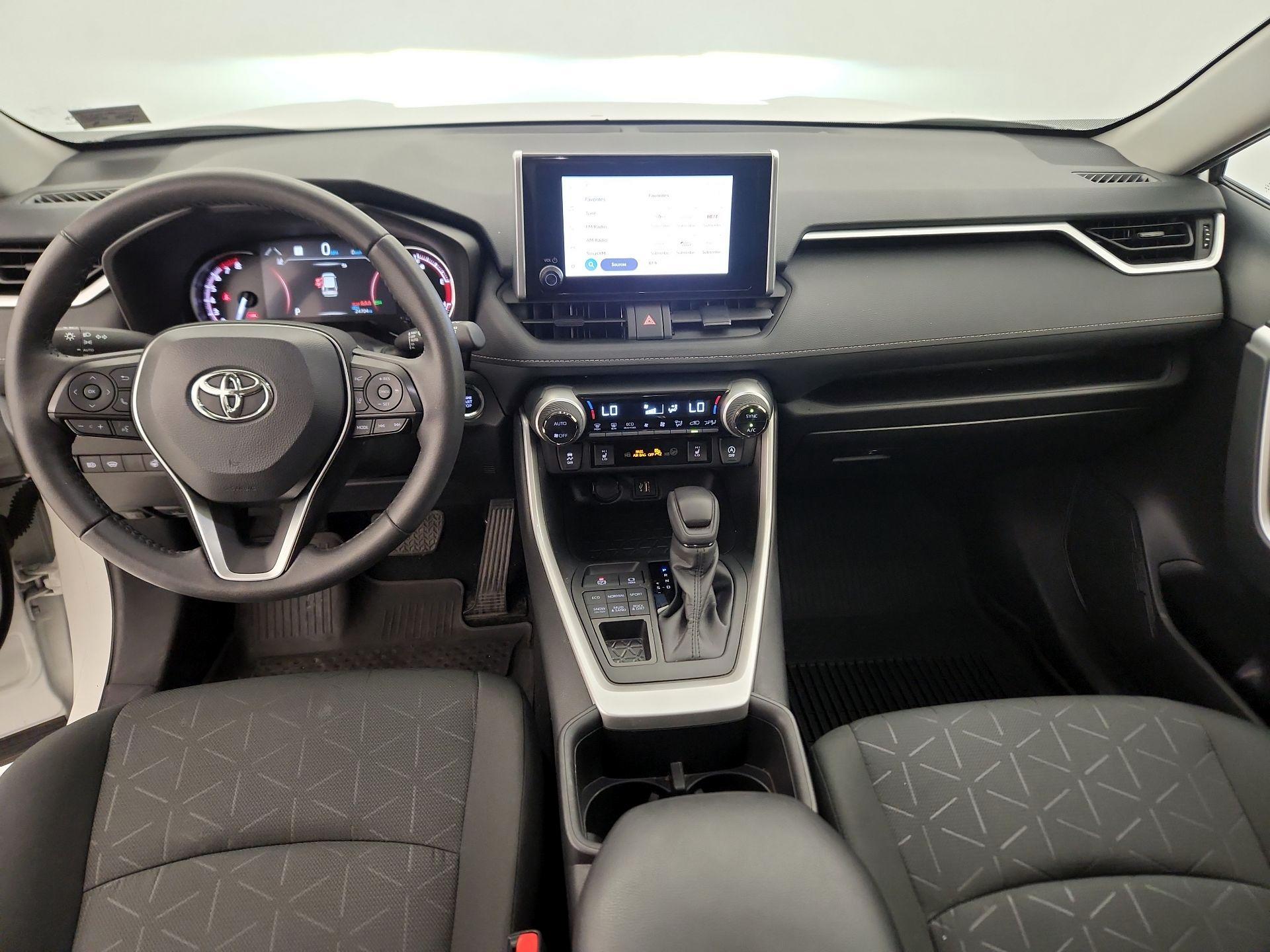 Thumbnail: 2024 Toyota RAV4 - 9