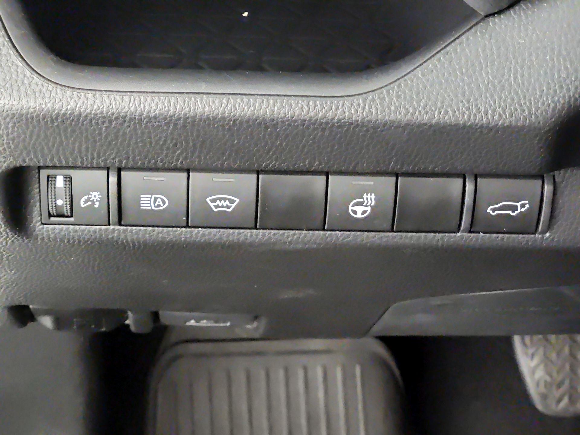Thumbnail: 2024 Toyota RAV4 - 13