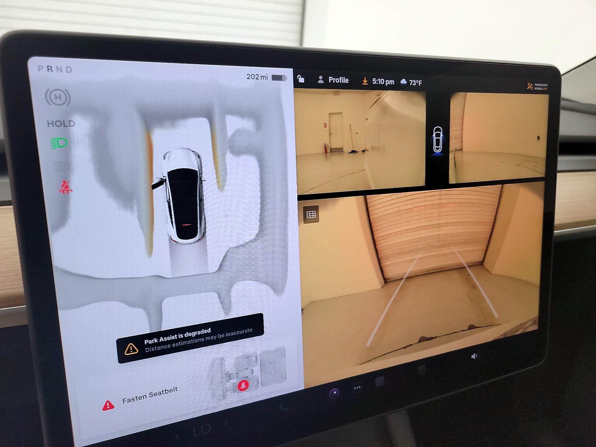 Thumbnail: 2025 Tesla Model Y - 14