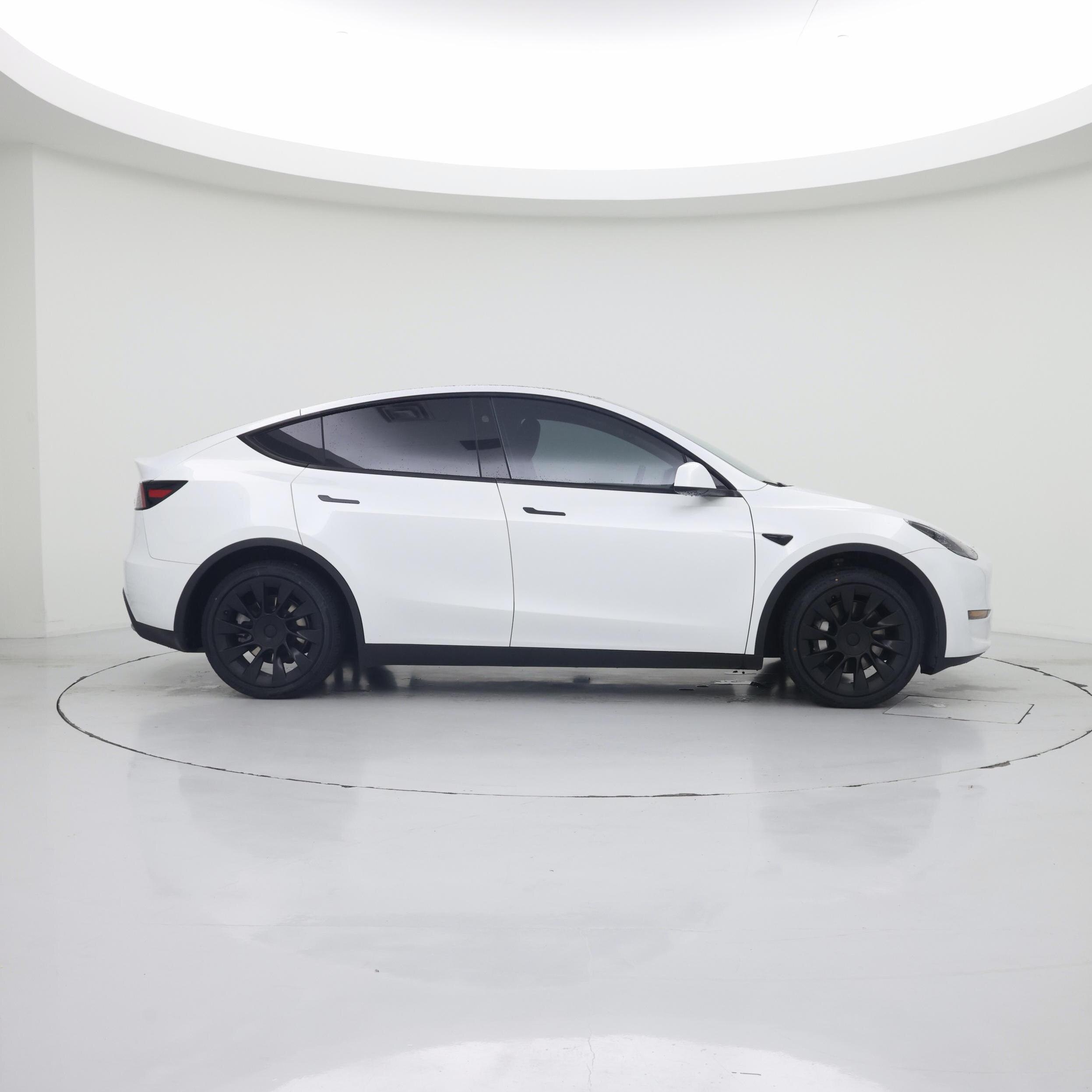 Thumbnail: 2025 Tesla Model Y - 7