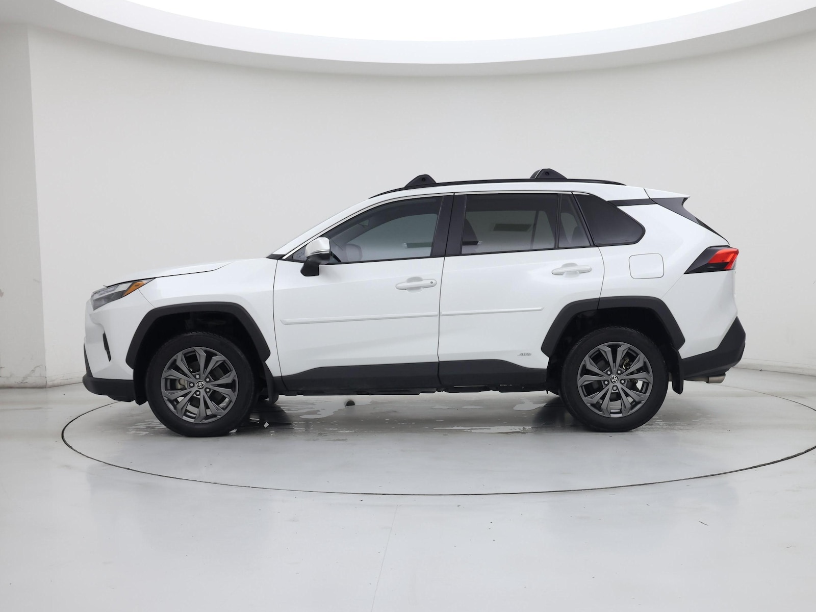 2025 Toyota RAV4 XLE Premium - Photo 4