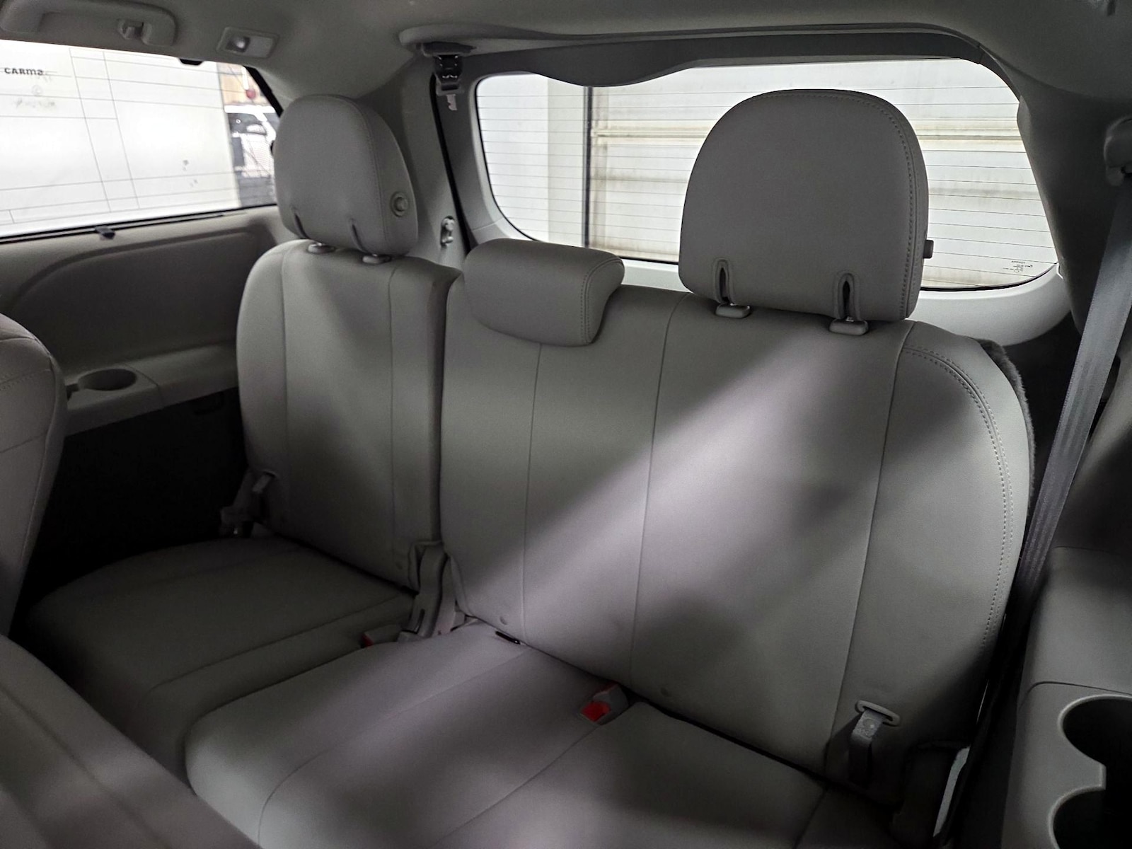2020 Toyota Sienna XLE - Photo 22
