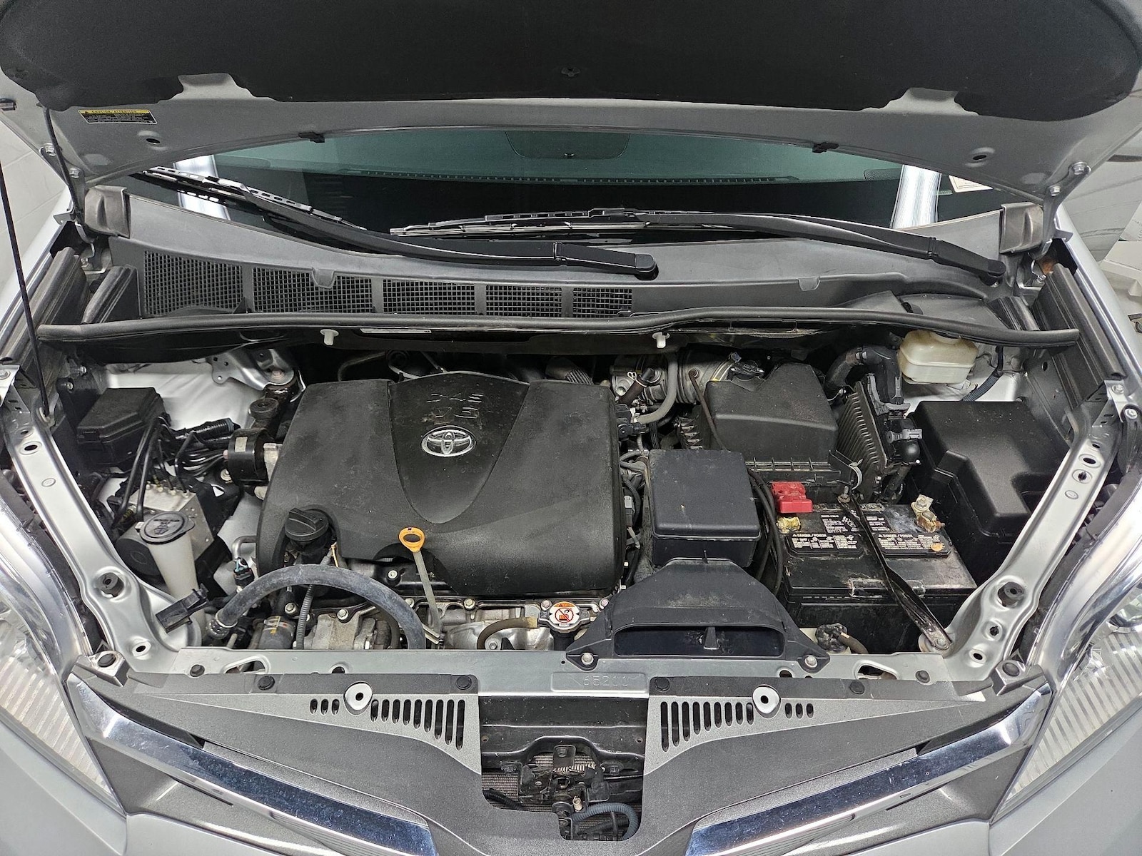2020 Toyota Sienna XLE - Photo 25