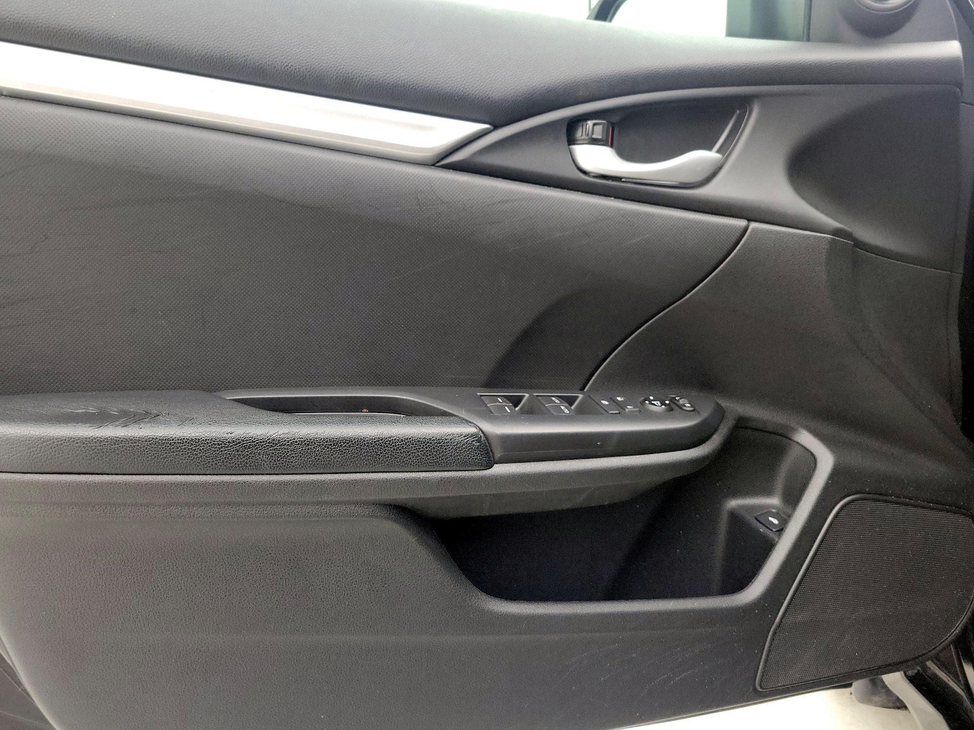 Thumbnail: 2019 Honda Civic - 12
