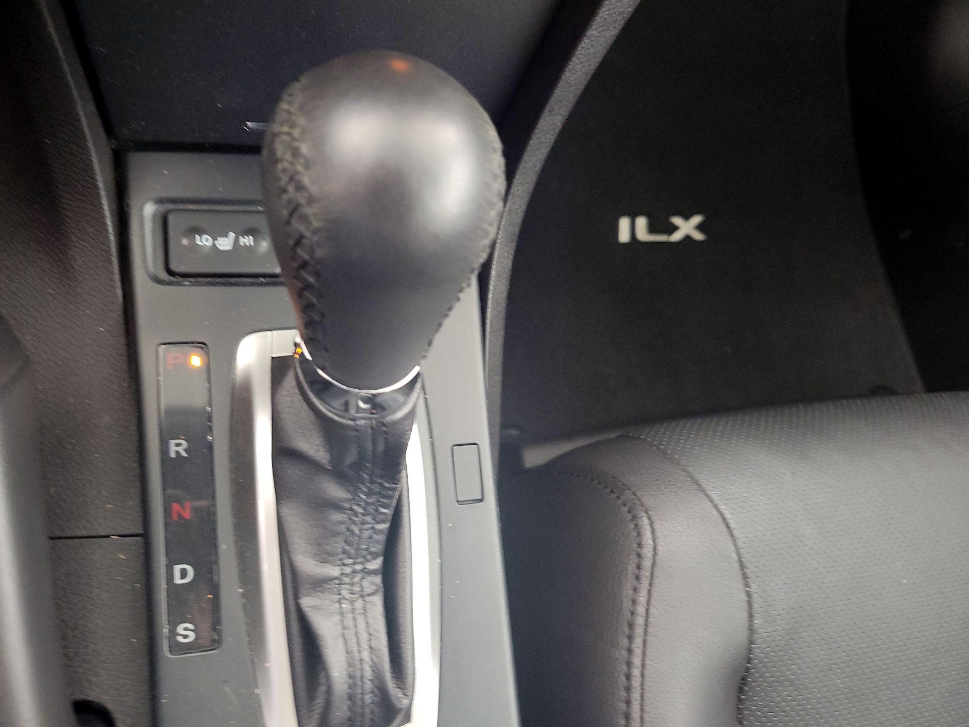 Thumbnail: 2016 Acura ILX - 17