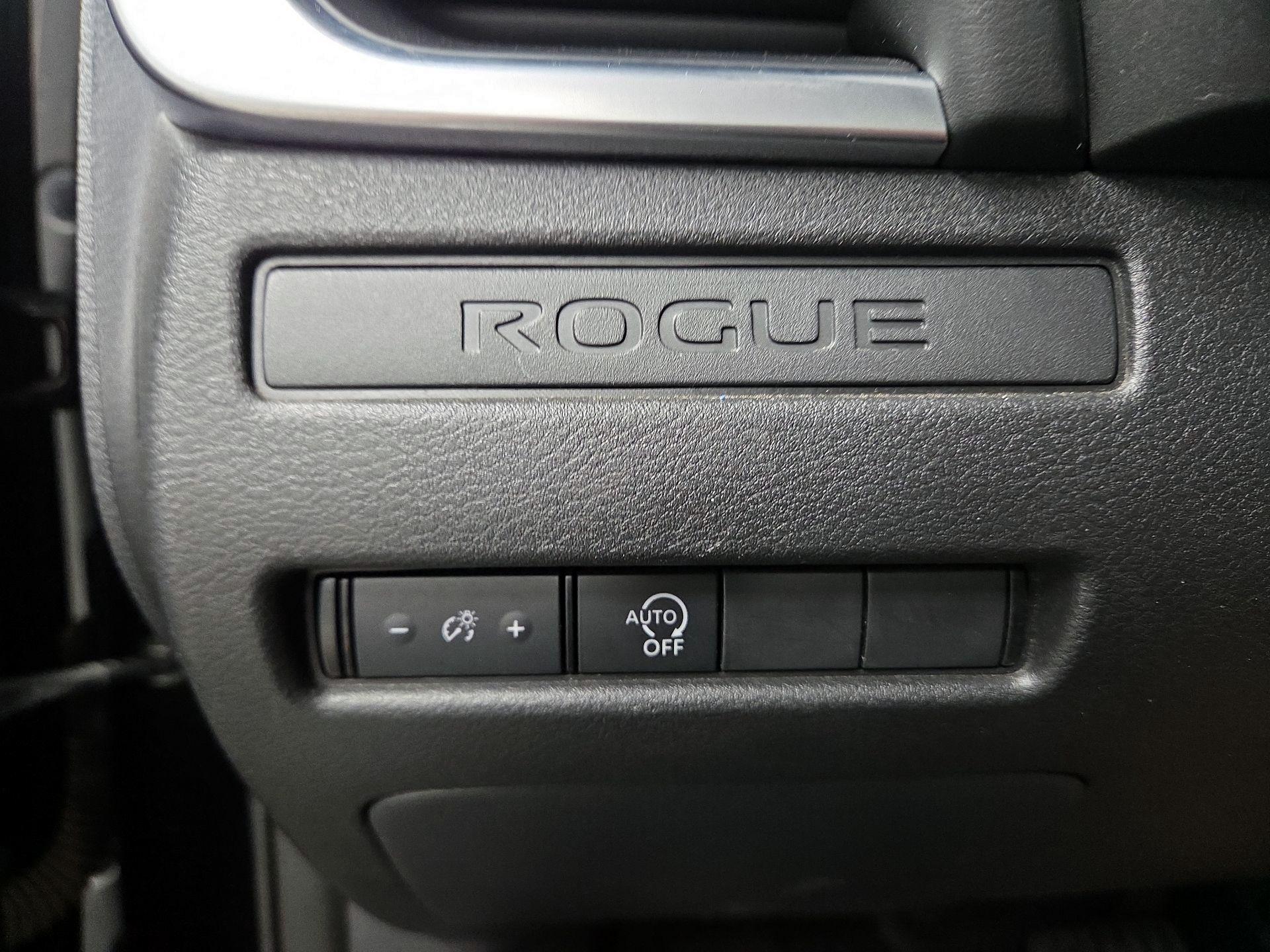 Thumbnail: 2023 Nissan Rogue - 13