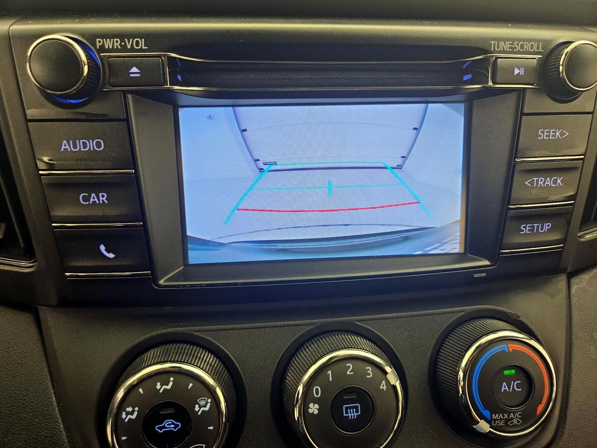 Thumbnail: 2018 Toyota RAV4 - 14