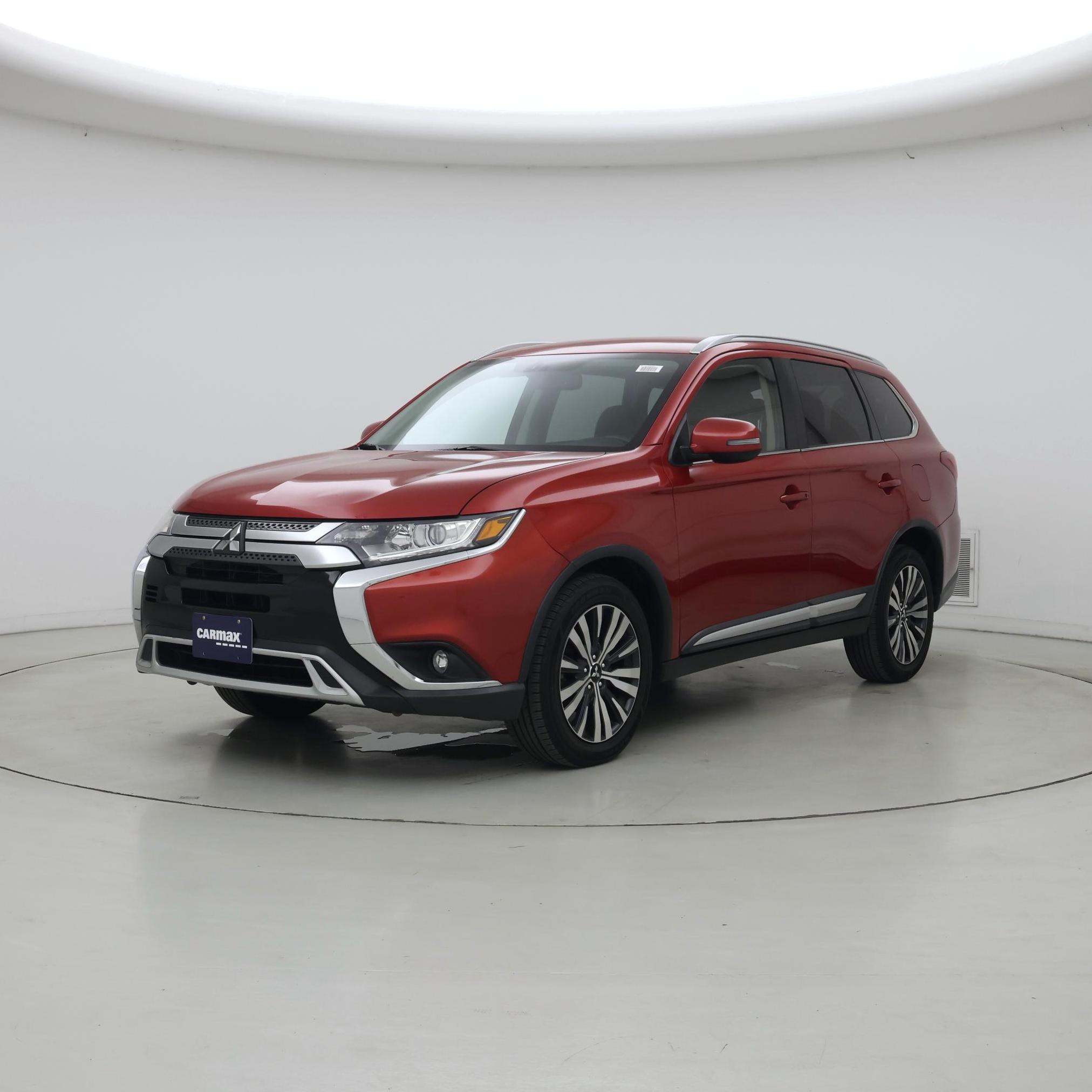 Thumbnail: 2019 Mitsubishi Outlander - 4