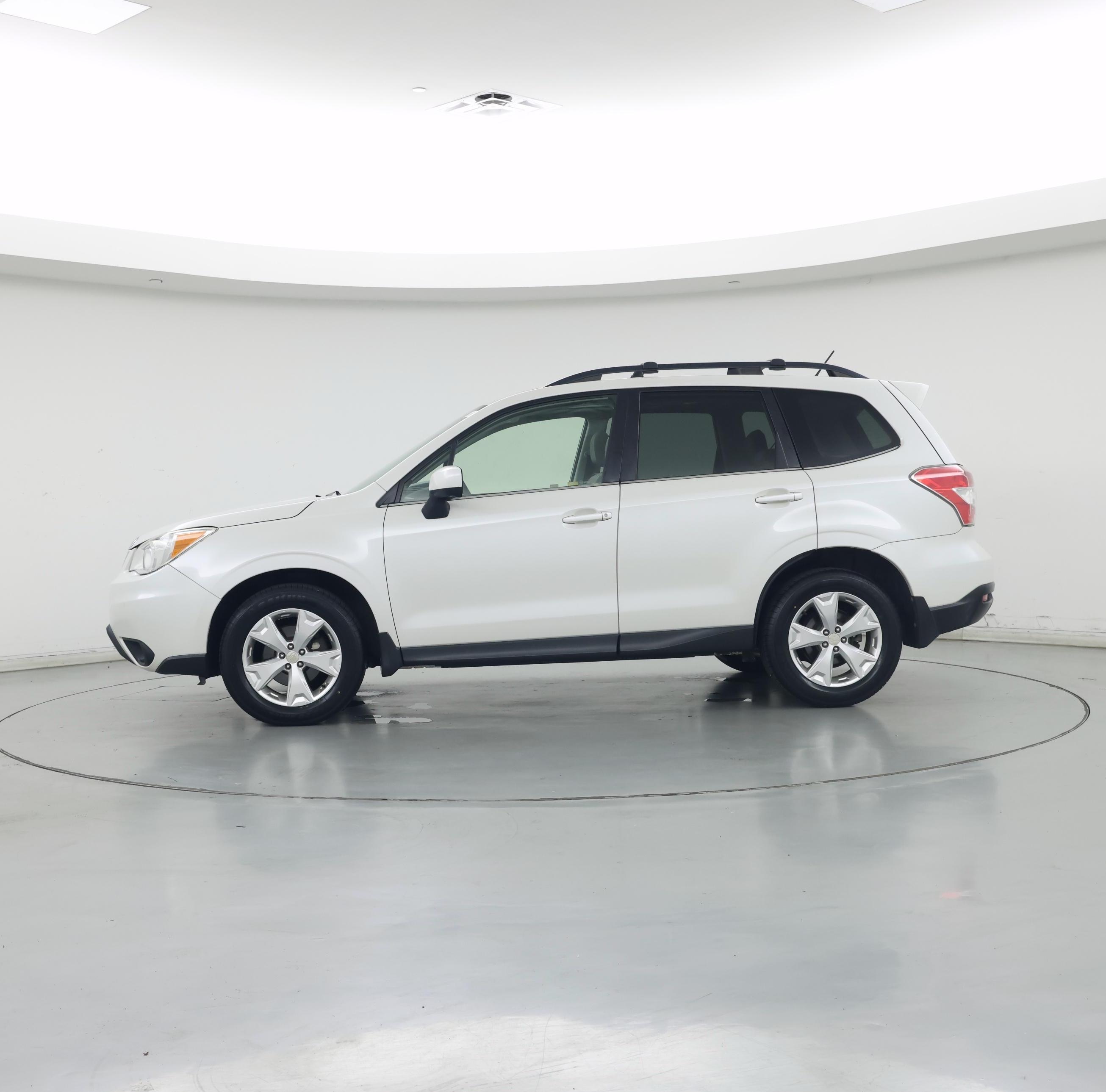 Thumbnail: 2015 Subaru Forester - 3