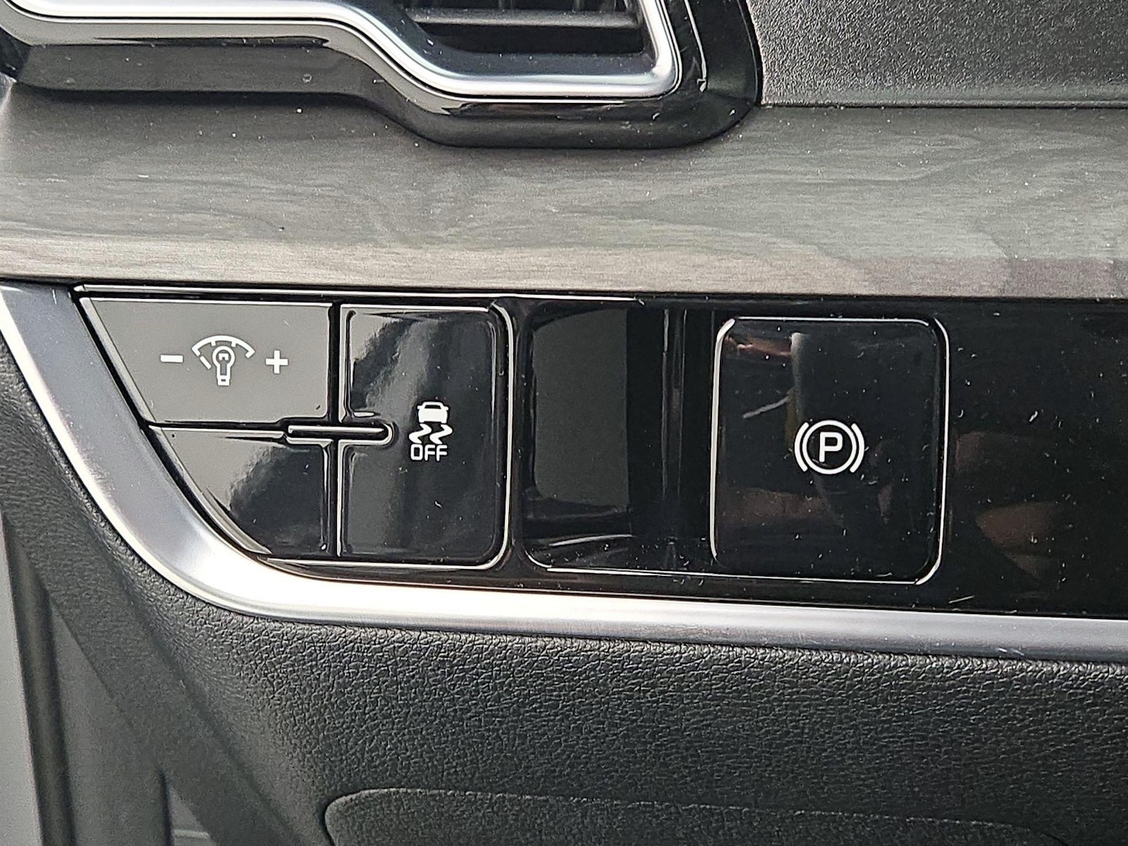 2025 Kia Sportage X-Line - Photo 14