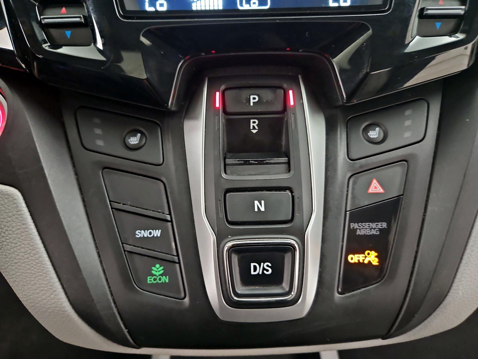 Thumbnail: 2019 Honda Odyssey - 17