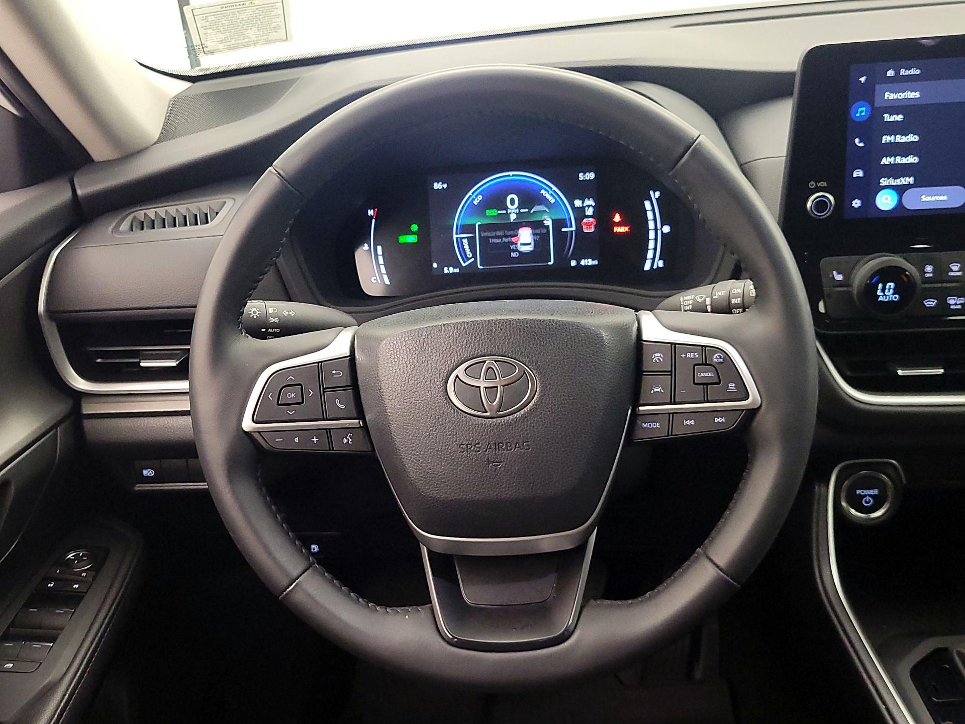 Thumbnail: 2026 Toyota Highlander - 10