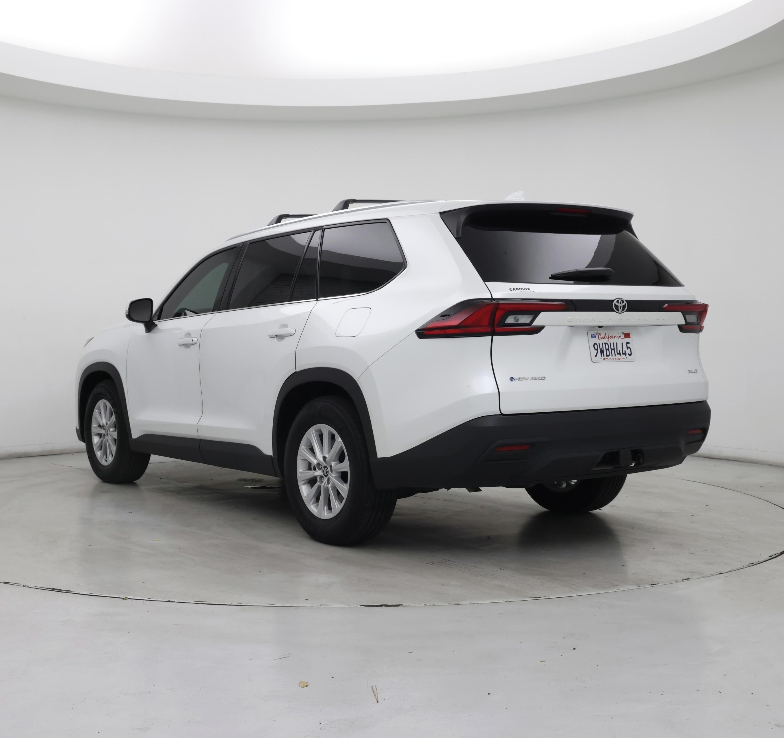 Thumbnail: 2026 Toyota Highlander - 2