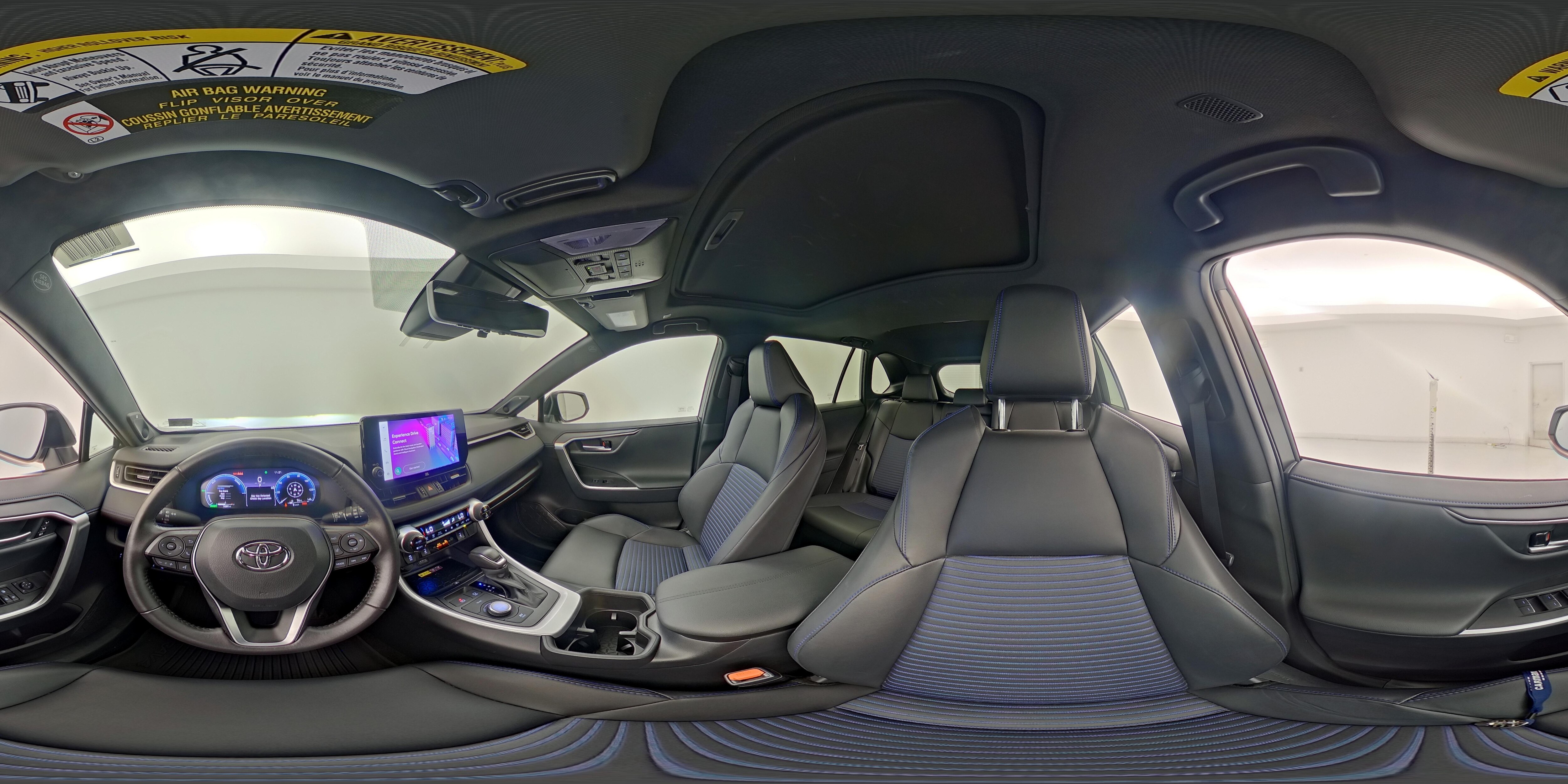 2024 Toyota RAV4 XSE - Photo 28