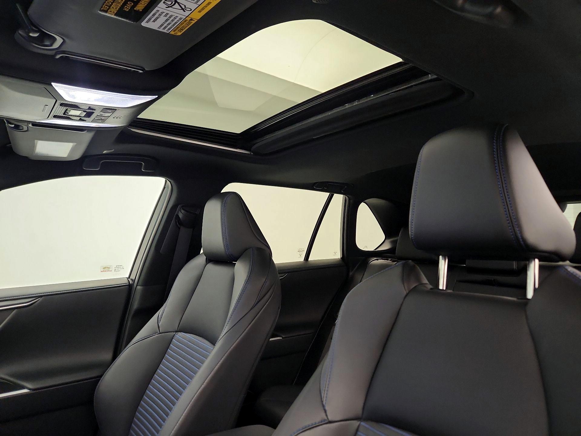 Thumbnail: 2024 Toyota RAV4 - 20