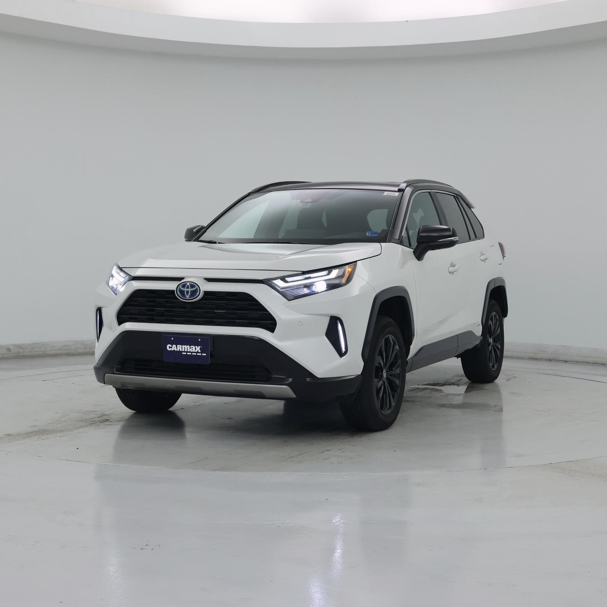 Thumbnail: 2024 Toyota RAV4 - 4