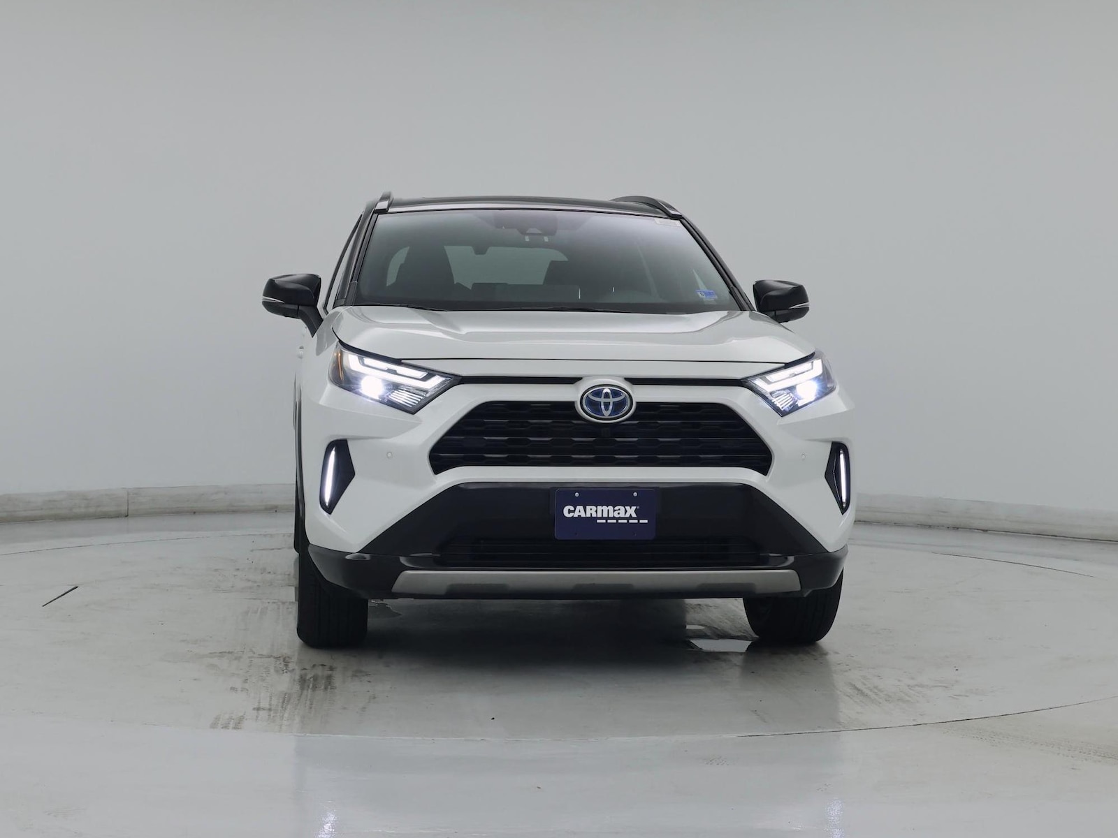 2024 Toyota RAV4 XSE - Photo 6