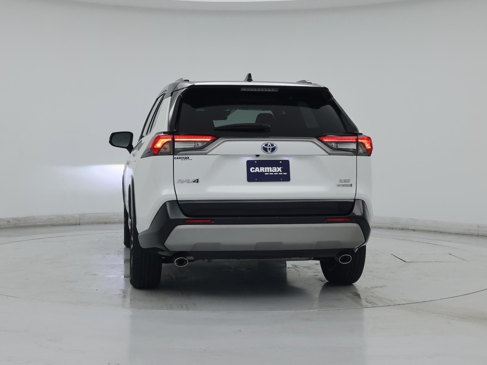 2024 Toyota RAV4 XSE - Photo 7