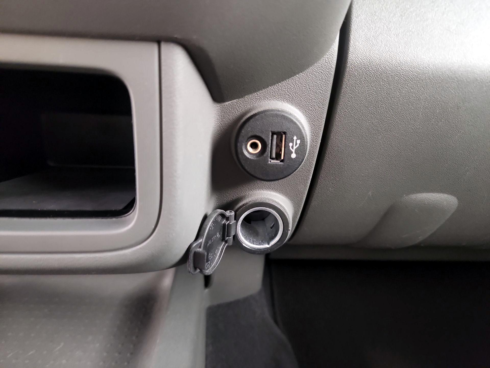 Thumbnail: 2019 Nissan Frontier - 18