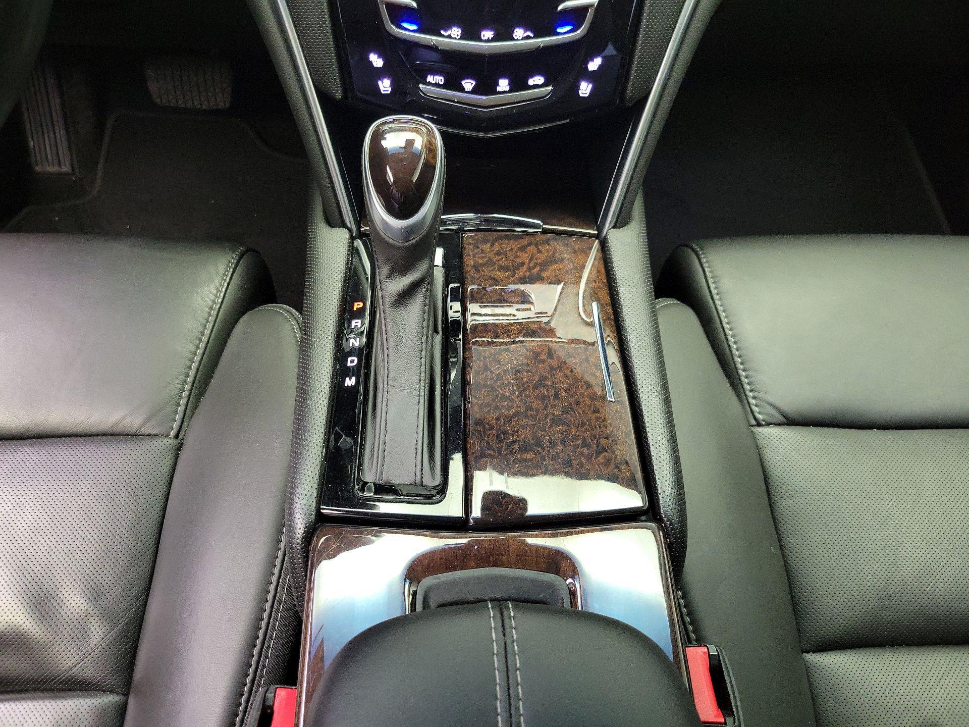 Thumbnail: 2016 Cadillac XTS - 17