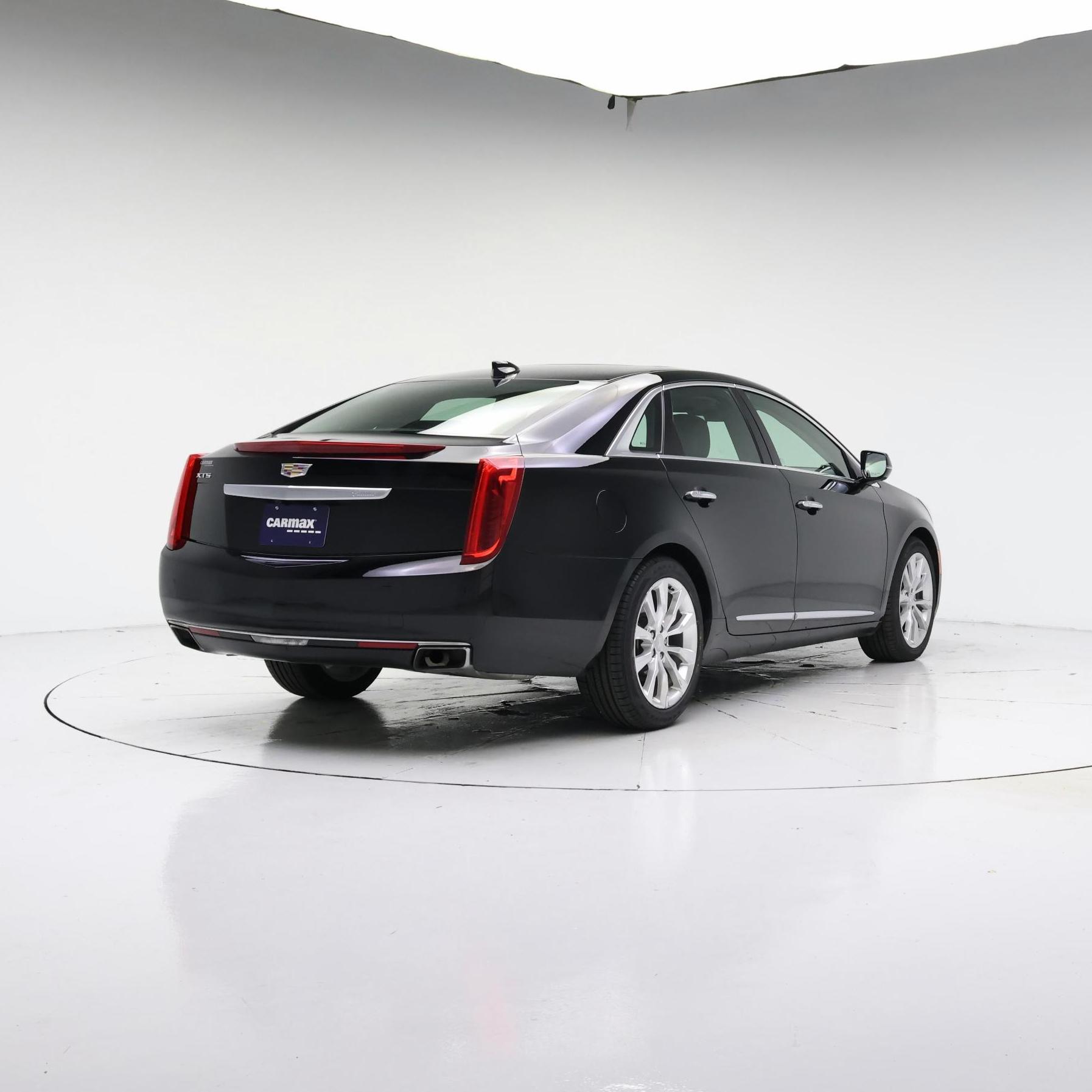 Thumbnail: 2016 Cadillac XTS - 8