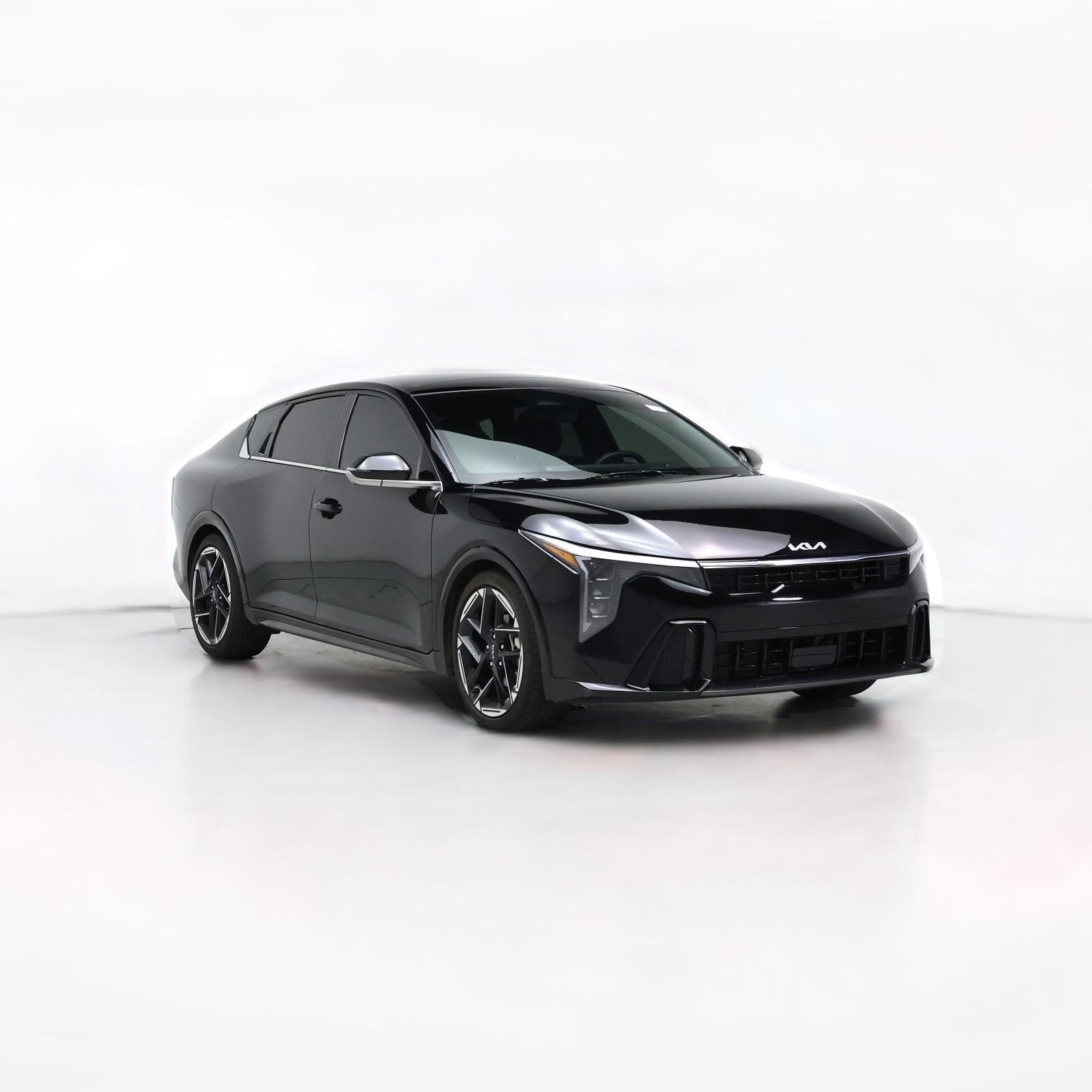 Thumbnail: 2025 Kia K4 - 1
