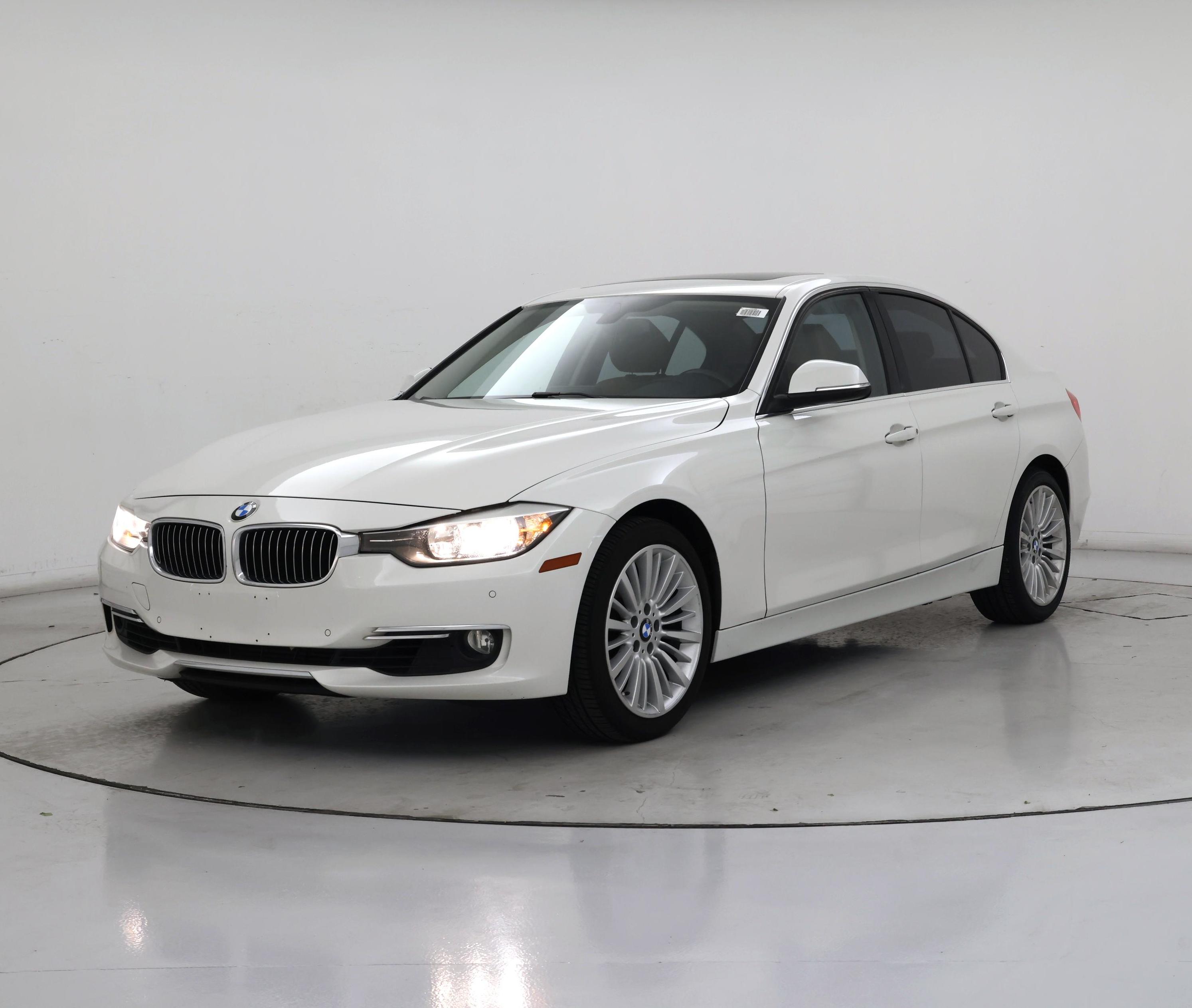 Thumbnail: 2015 BMW 3 Series - 4
