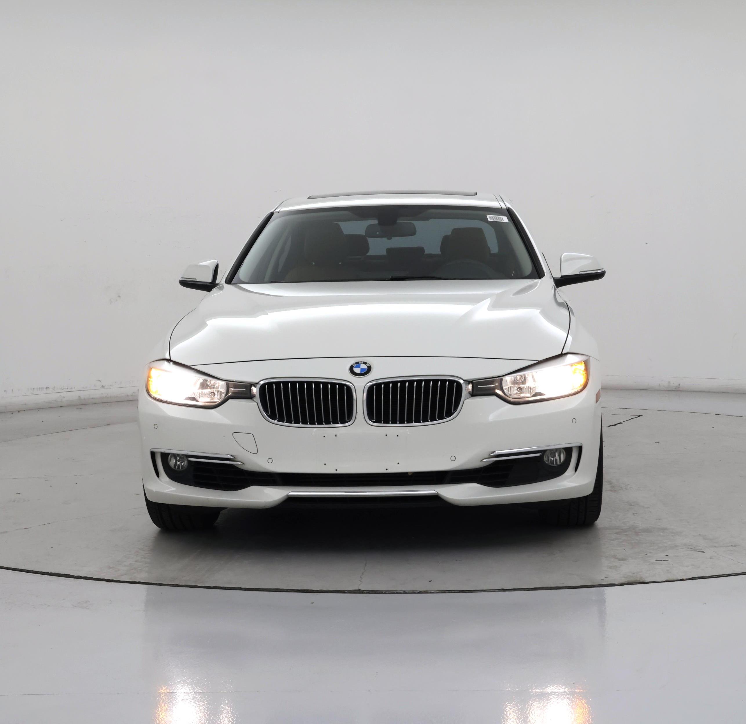 Thumbnail: 2015 BMW 3 Series - 5