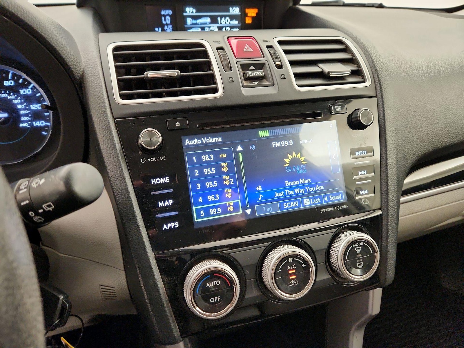 2017 Subaru Forester Limited - Photo 16