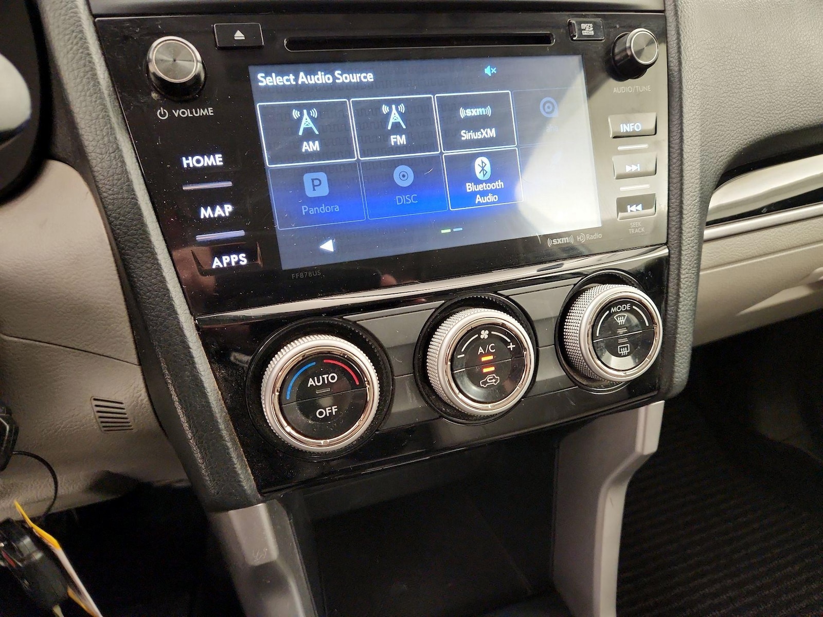 2017 Subaru Forester Limited - Photo 17
