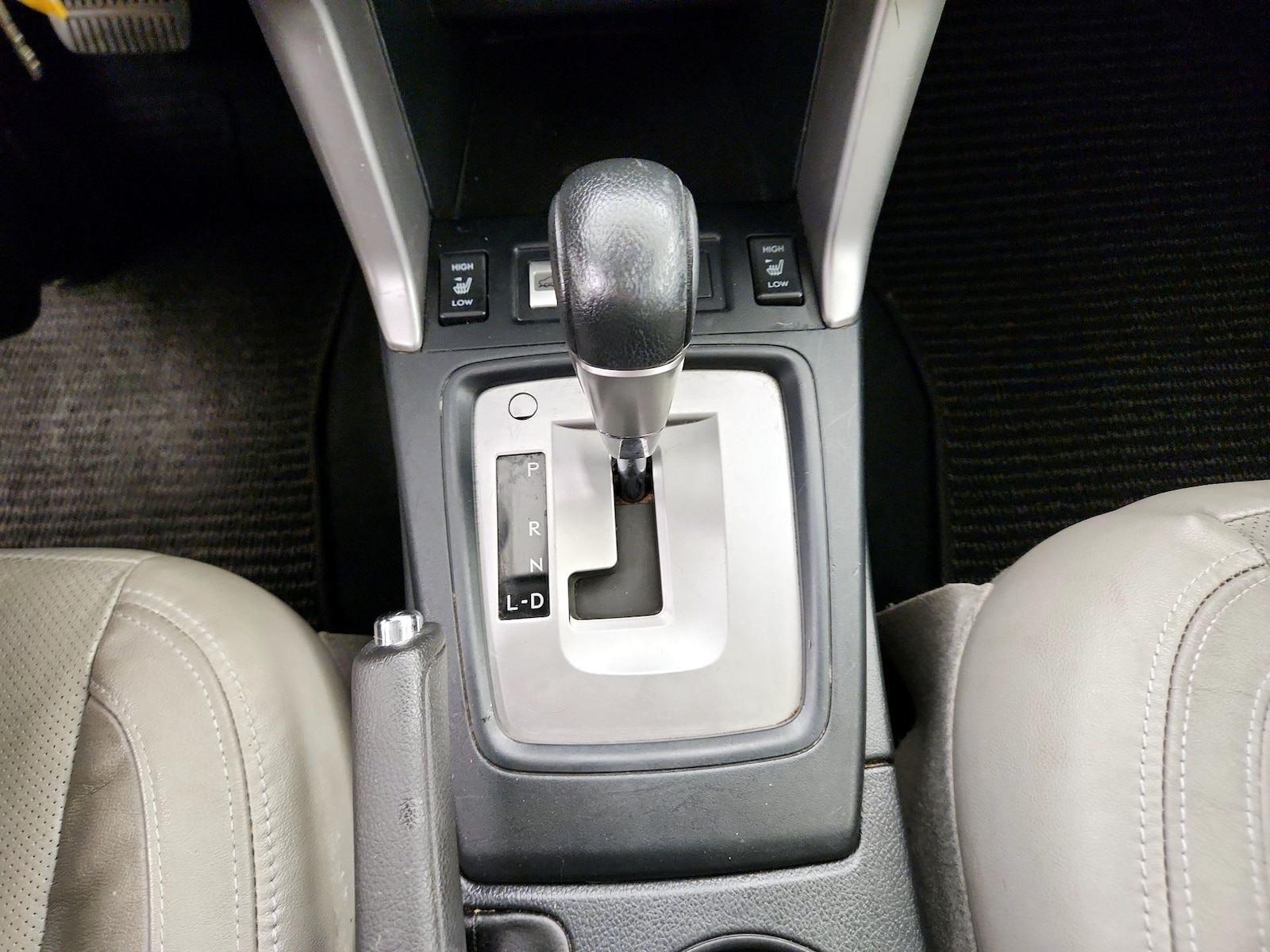 2017 Subaru Forester Limited - Photo 18
