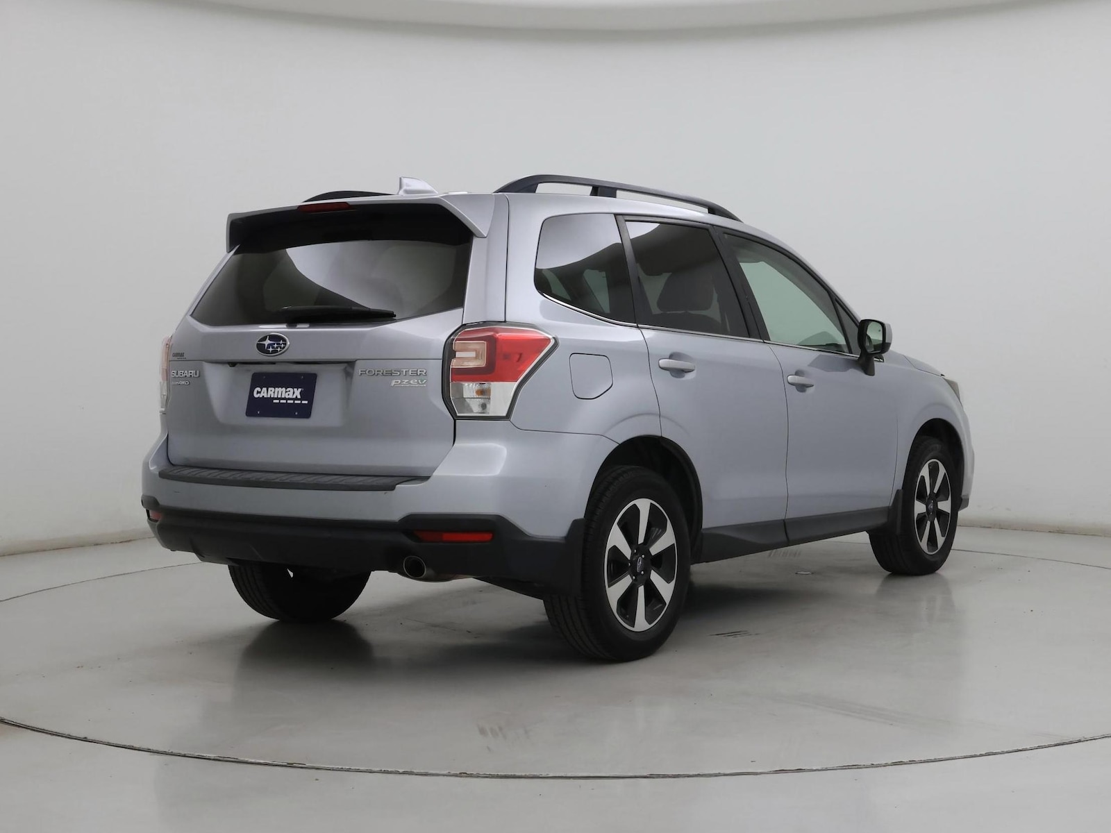 2017 Subaru Forester Limited - Photo 9