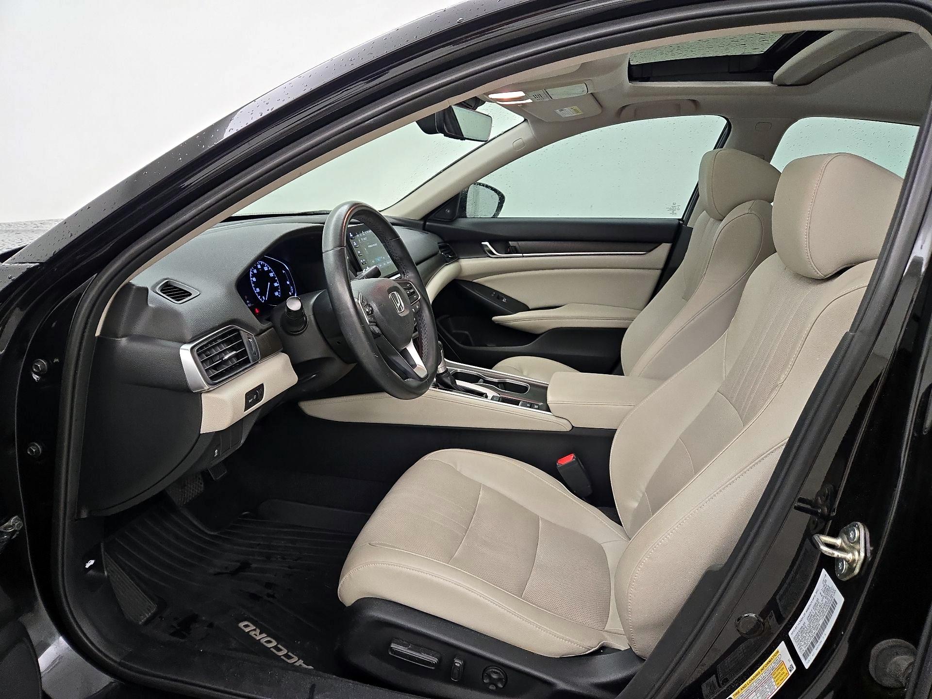 Thumbnail: 2018 Honda Accord - 11