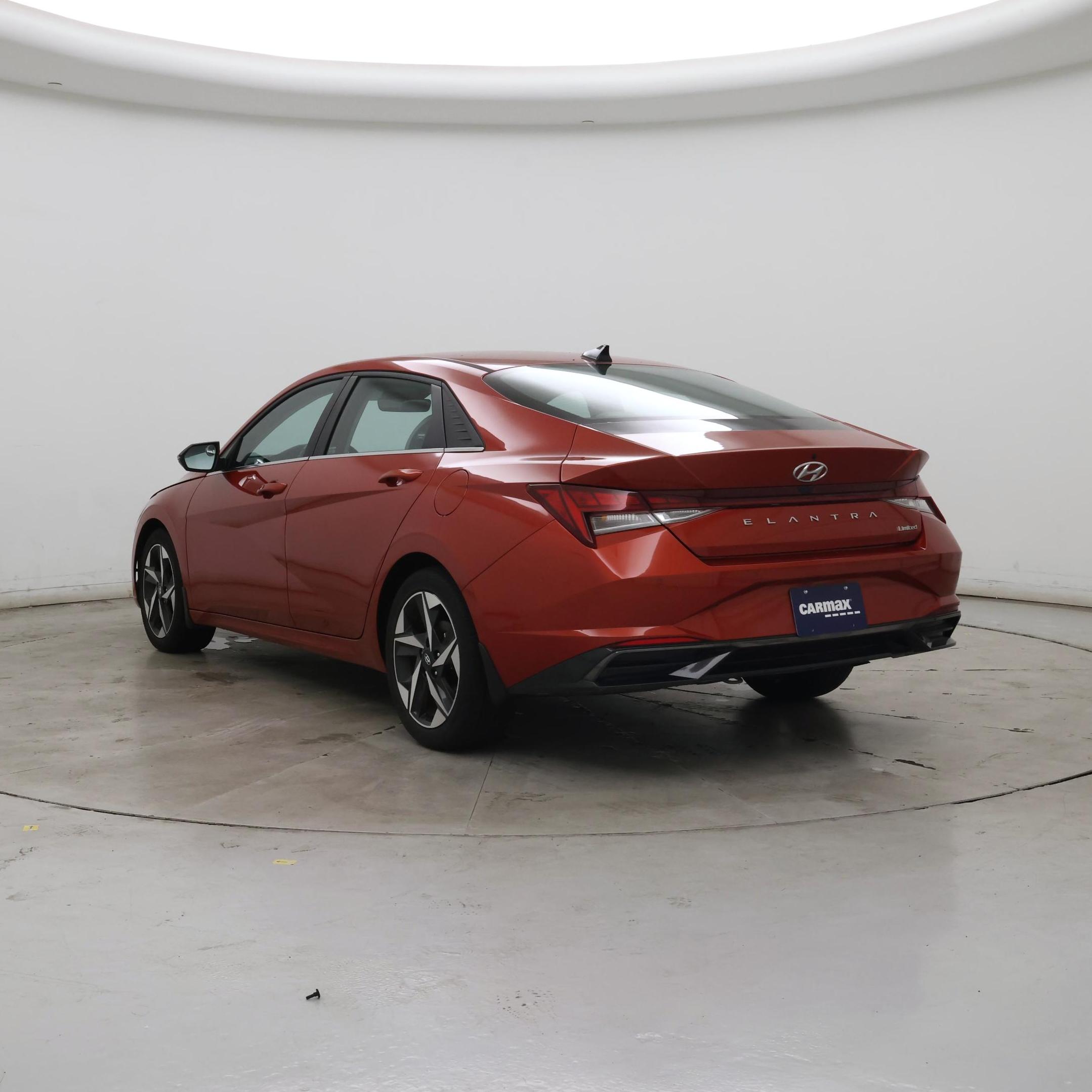 Thumbnail: 2022 Hyundai Elantra - 2