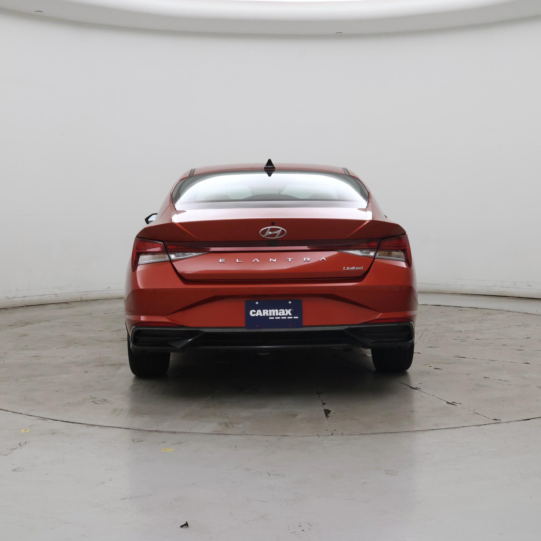 Thumbnail: 2022 Hyundai Elantra - 6