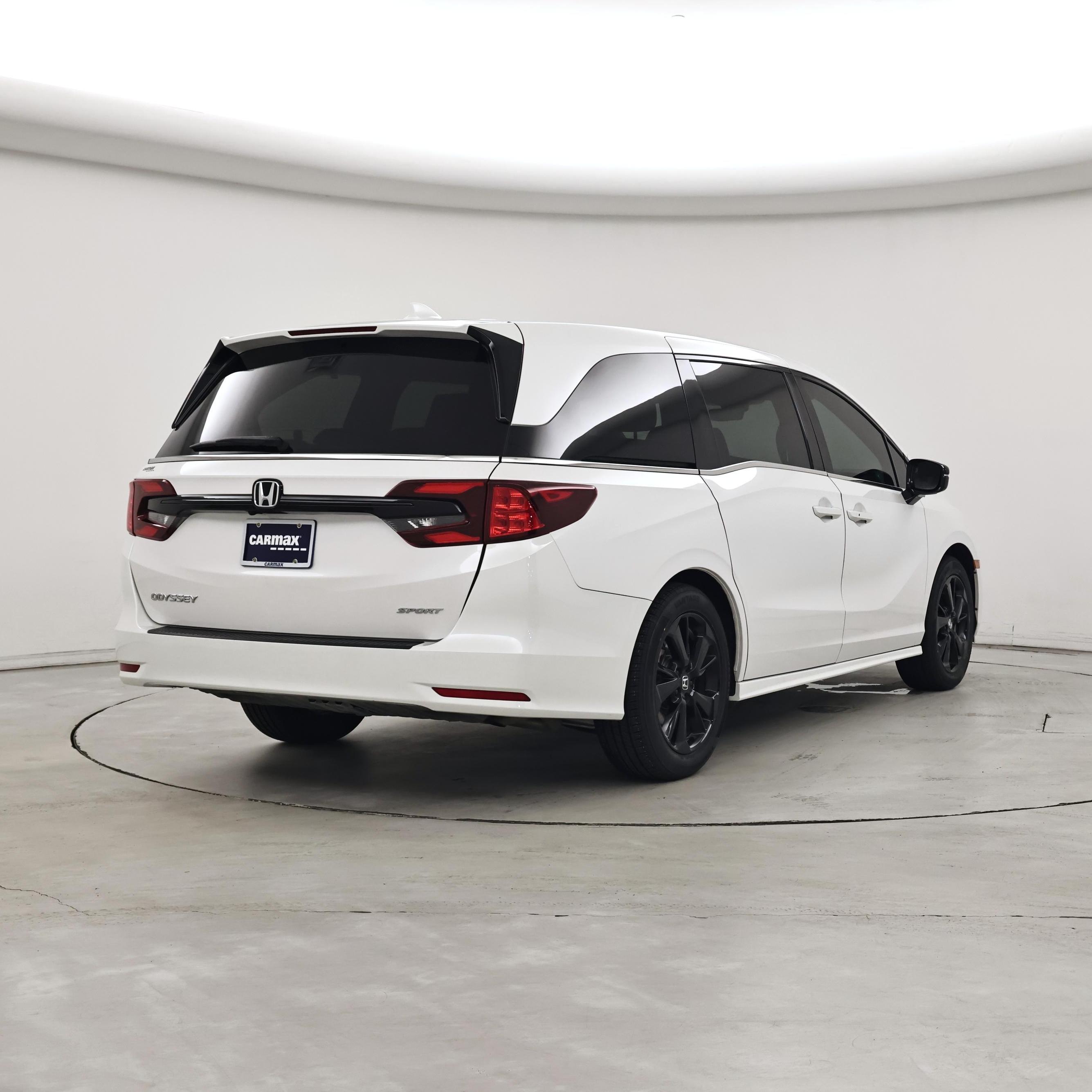 Thumbnail: 2024 Honda Odyssey - 8