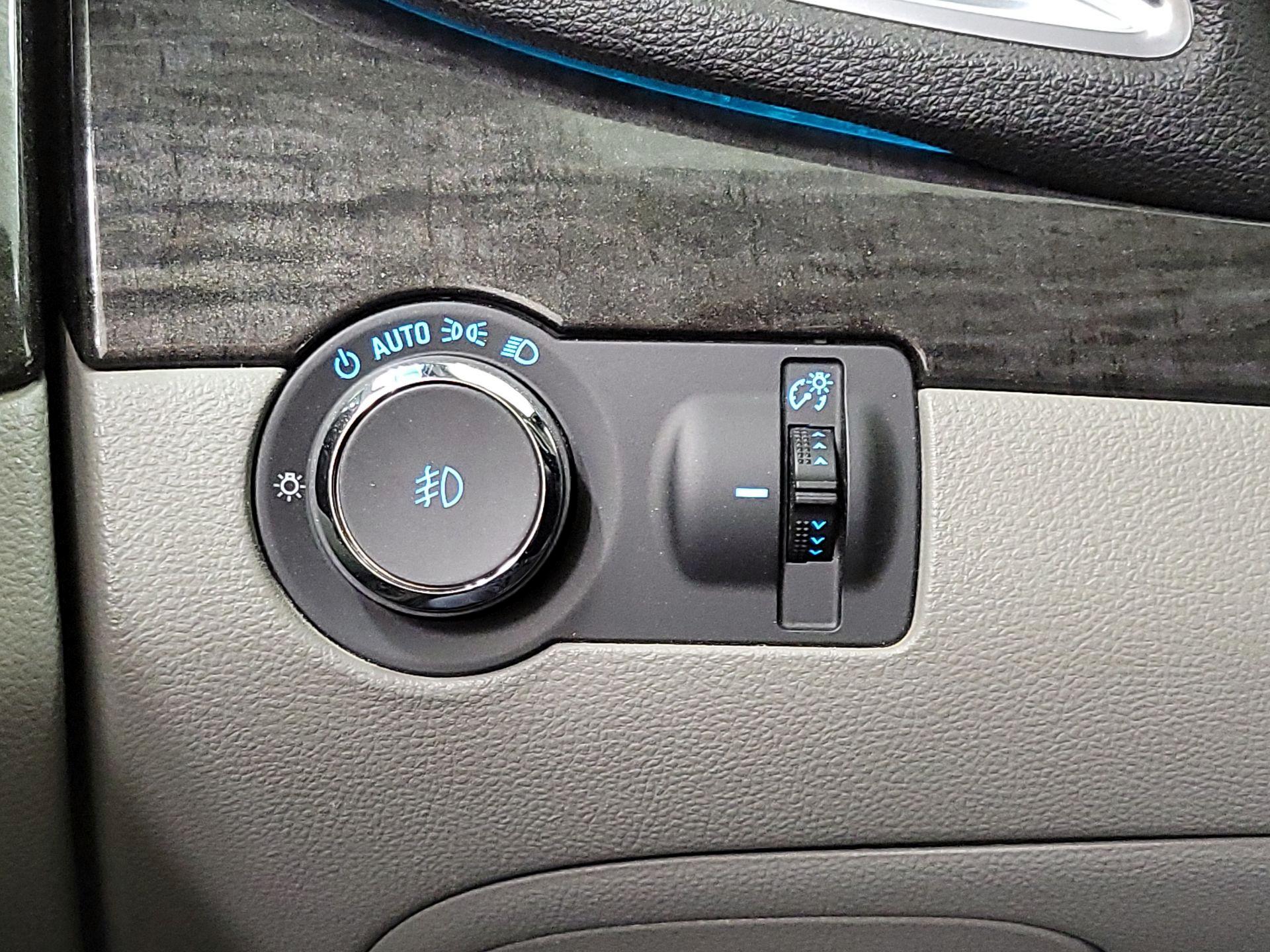 Thumbnail: 2015 Buick Encore - 13