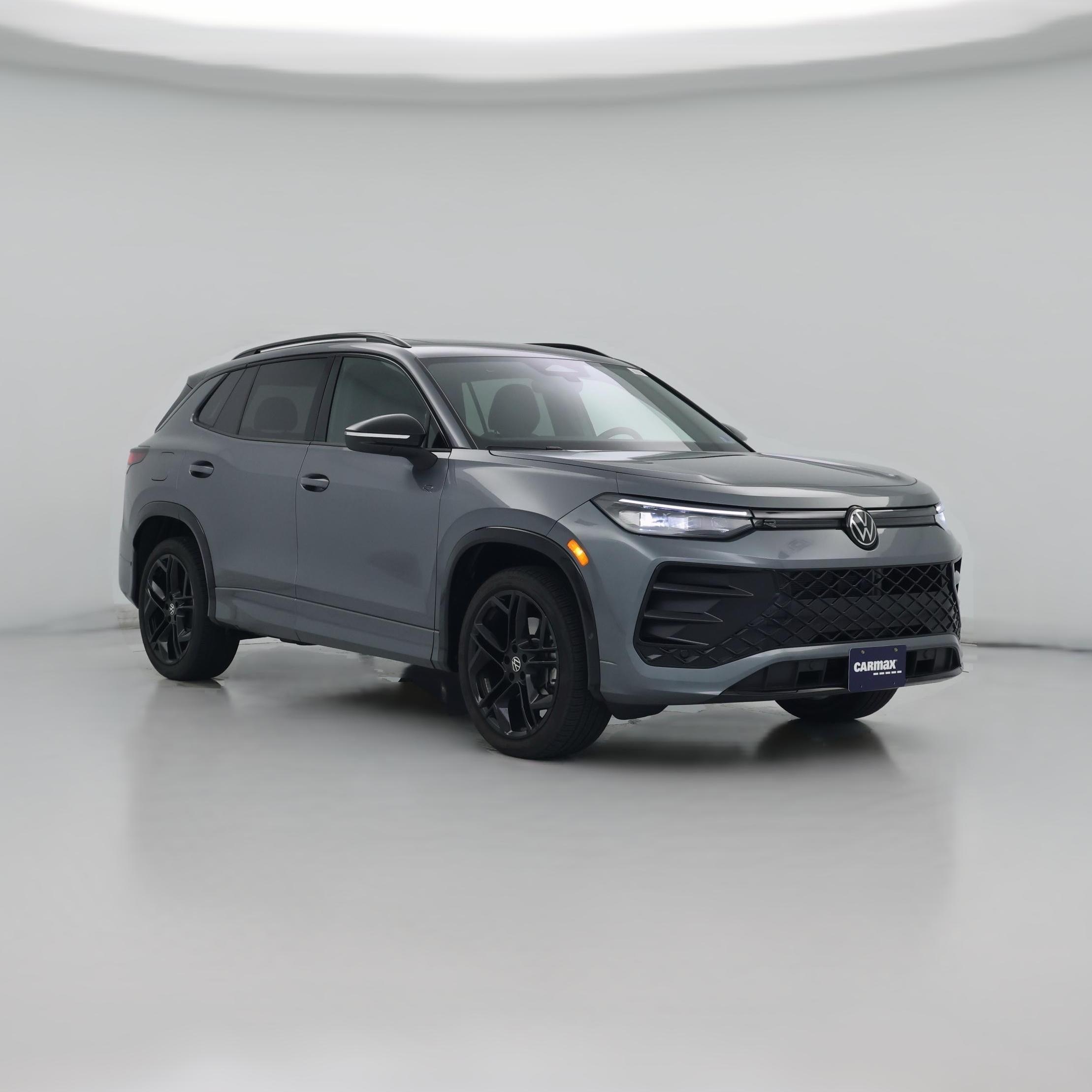 Thumbnail: 2025 Volkswagen Tiguan - 1
