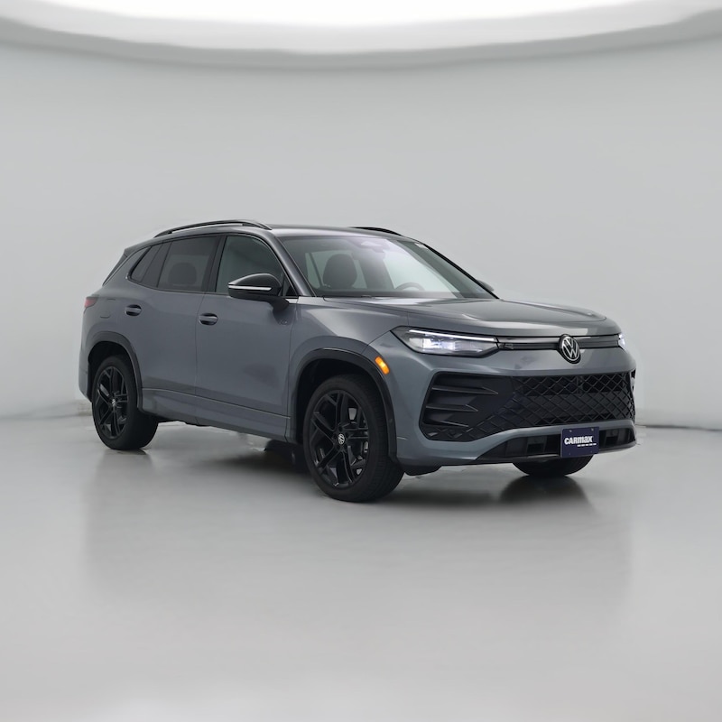 2025 Volkswagen Tiguan SE R-Line Black