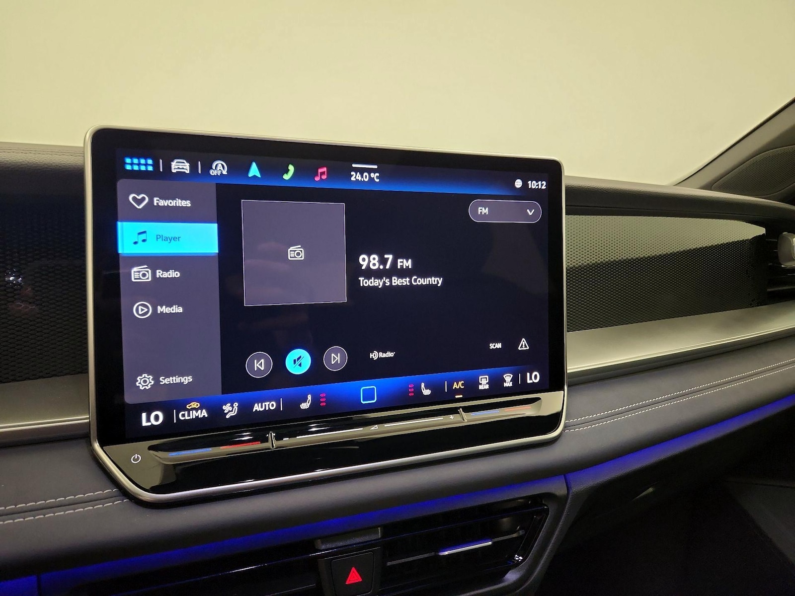 2025 Volkswagen Tiguan SE R-LINE BLACK - Photo 15