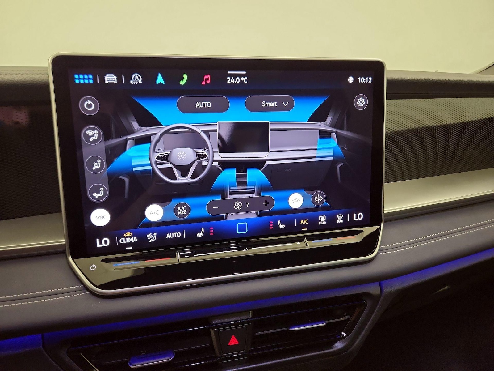 2025 Volkswagen Tiguan SE R-LINE BLACK - Photo 16