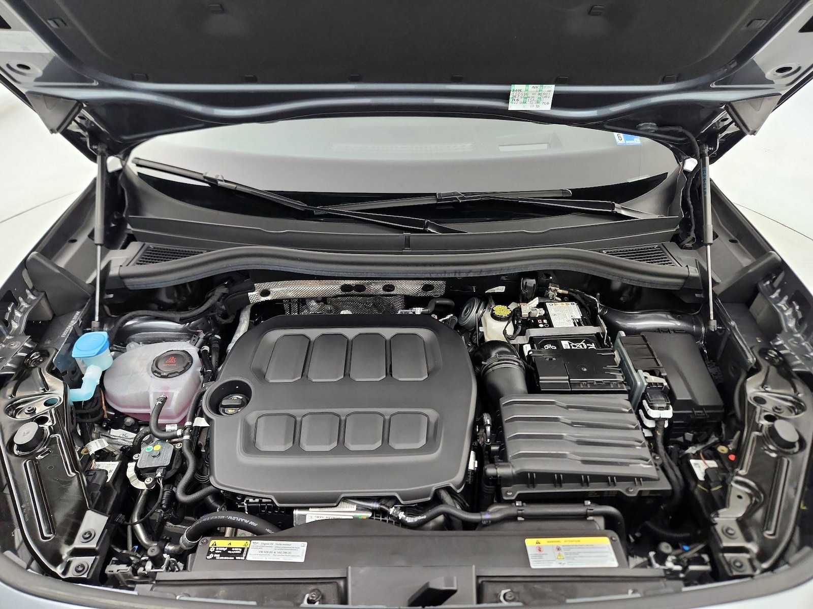 2025 Volkswagen Tiguan SE R-LINE BLACK - Photo 22